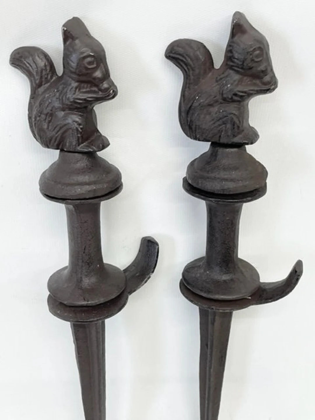 2pack Cast Iron Hose Guide Squirl | Etsy (US)