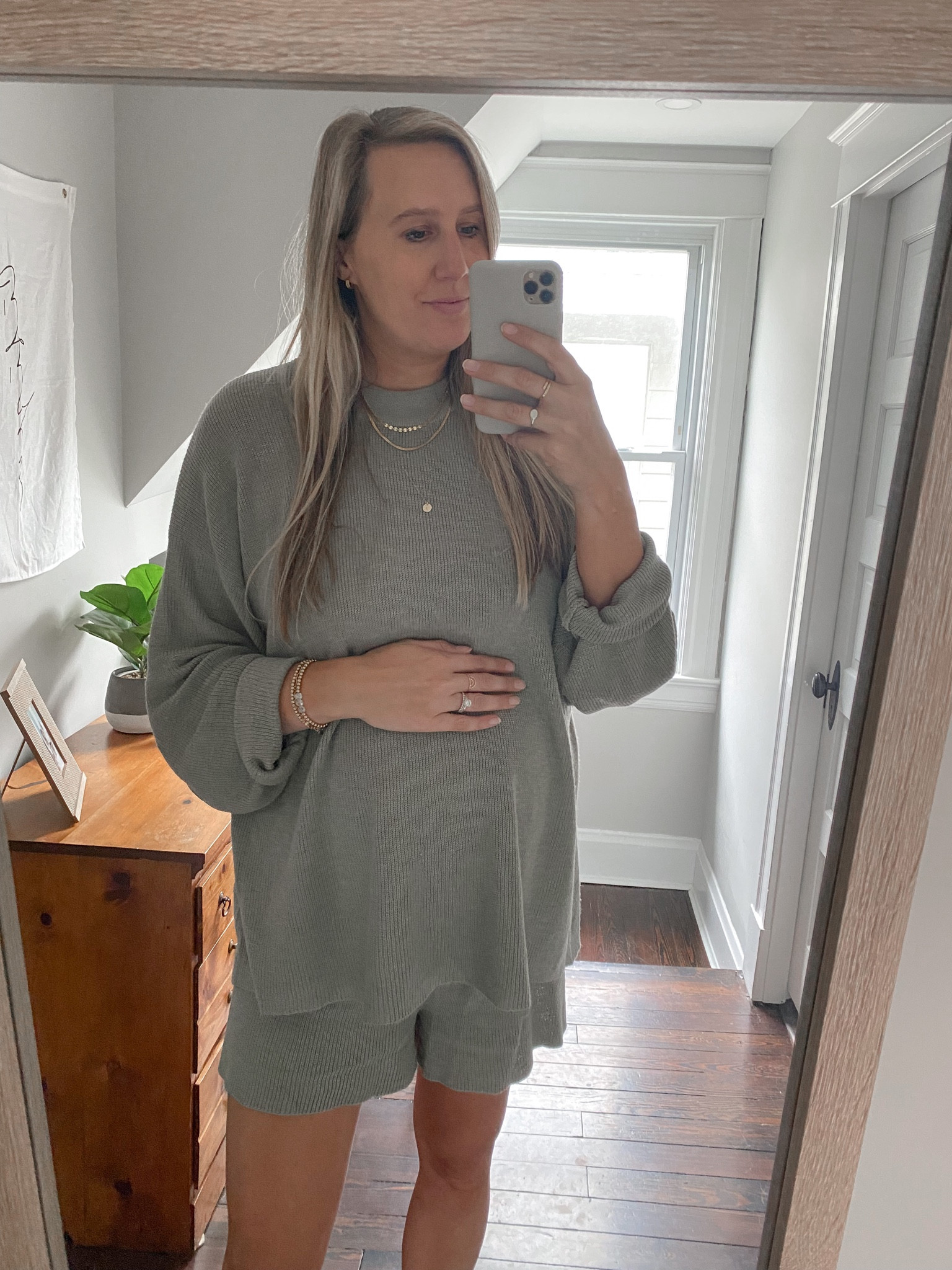 Free People bump friendly sweater set — runs oversized, stayed tts even with the bump!

#LTKbump #LTKstyletip #LTKunder100