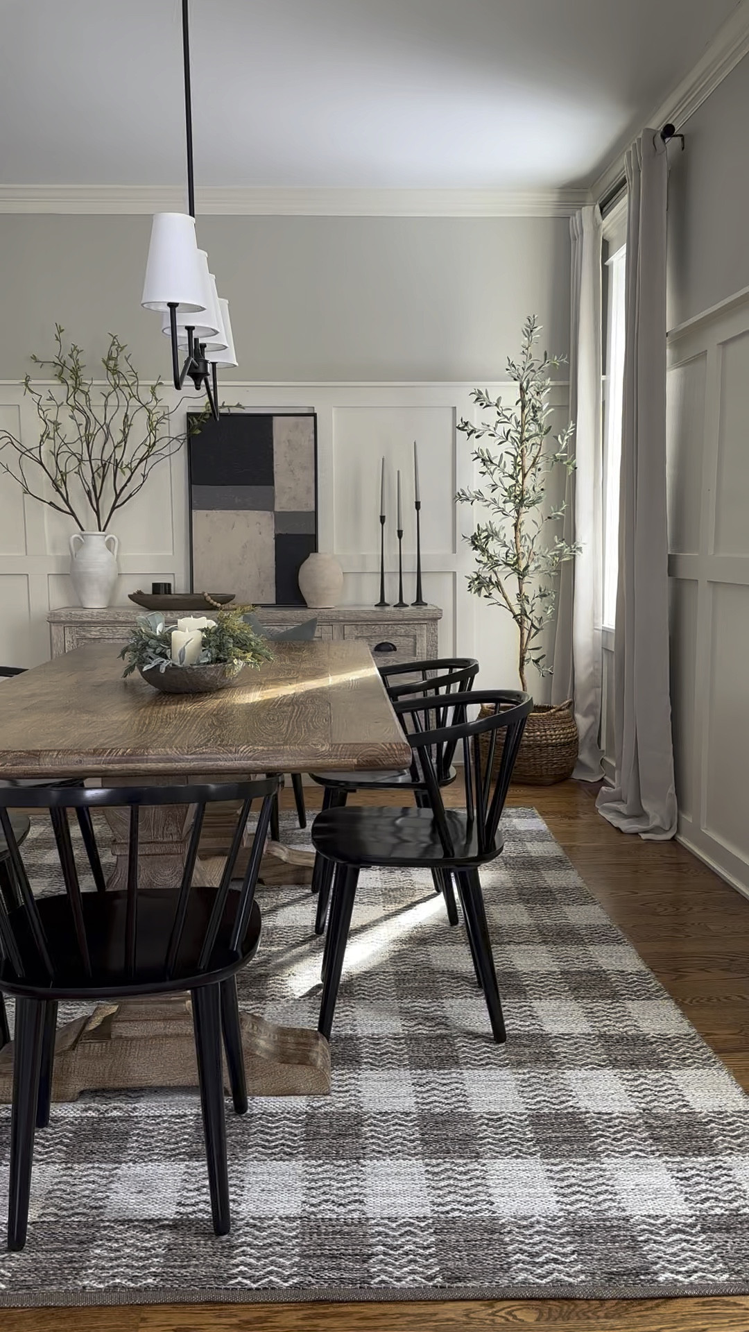 Dining room decor

#LTKsalealert #LTKhome #LTKstyletip