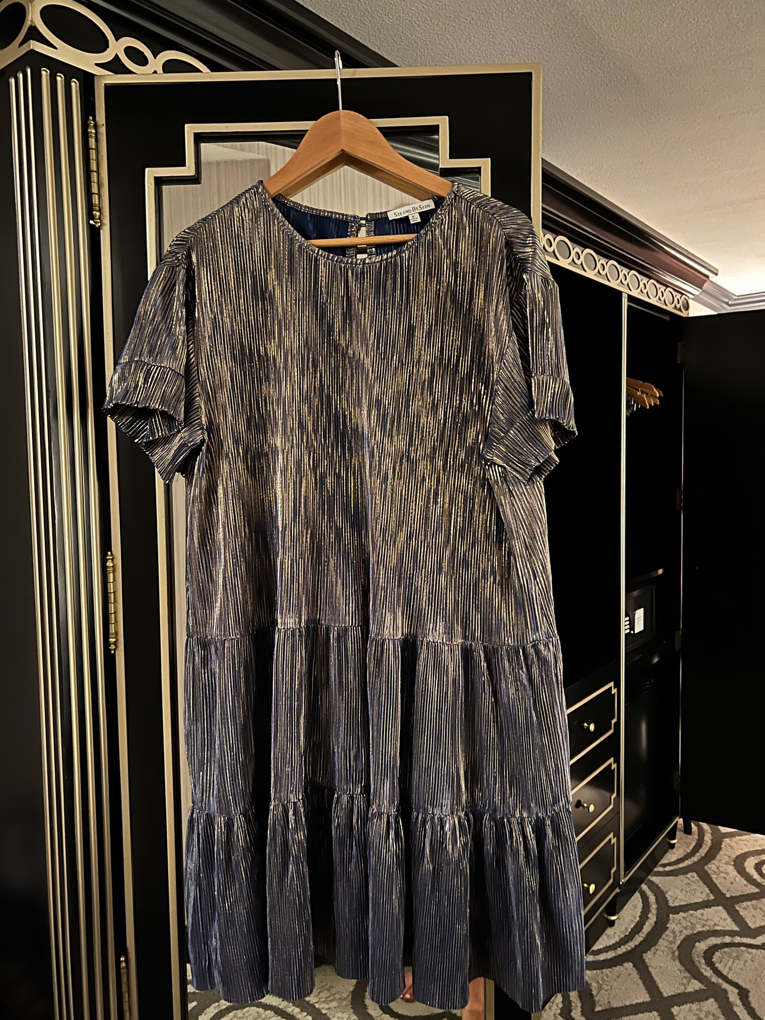 Vegas ready #sparkle #sequins #tiereddress

#LTKHoliday #LTKstyletip #LTKSeasonal