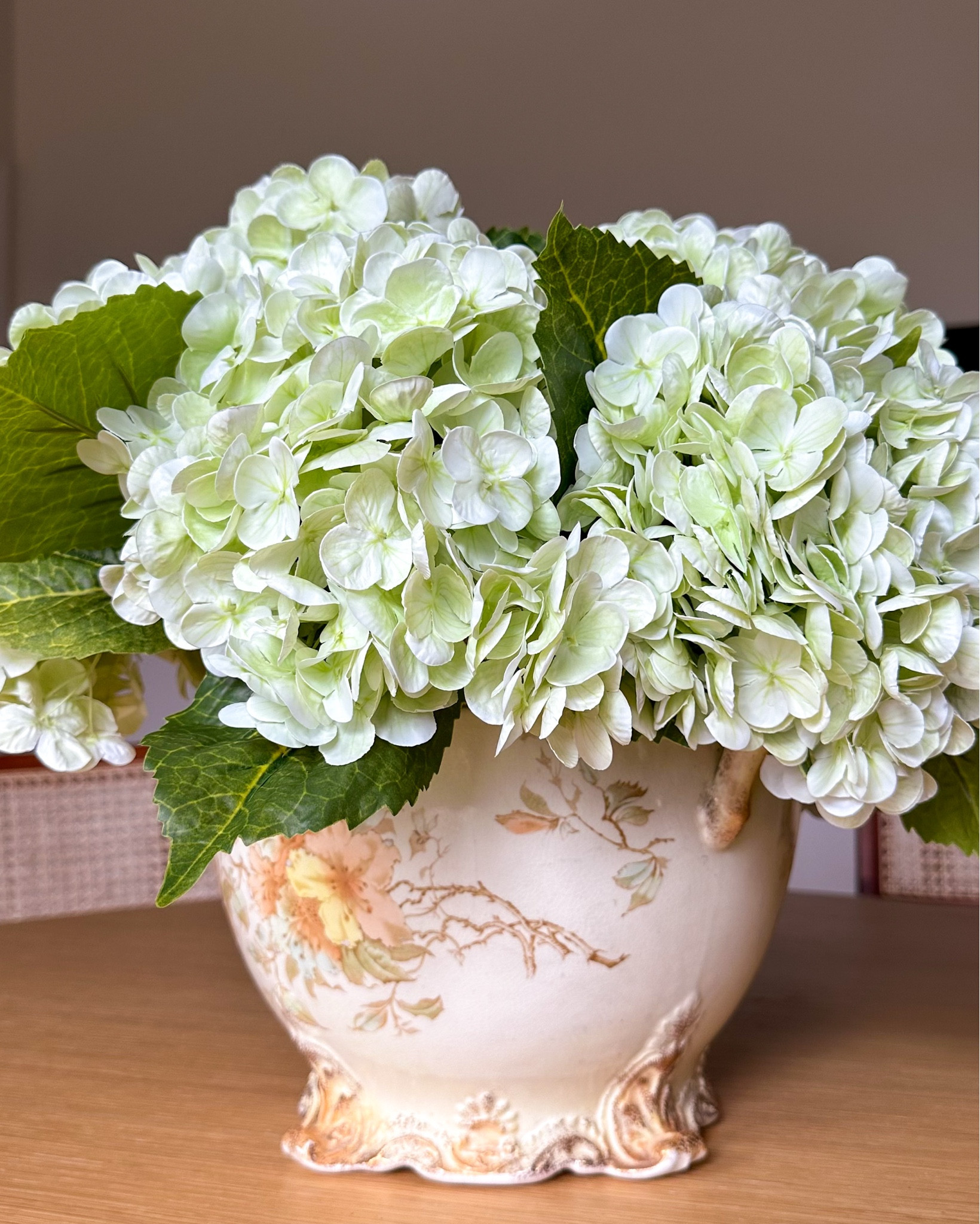 I’ve never met a piece of home decor I didn’t like from @alicelanehome Rounding up a few of my favorites here, and if I had to pick one it would be the green hydrangeas. They look AND feel real! Everything linked here is 25% off through 4/30 ✨

#homedecor #interiordesign #florals #marble #coffeetablestyling #decorating #home #luxury 

#LTKSaleAlert #LTKFindsUnder50 #LTKHome