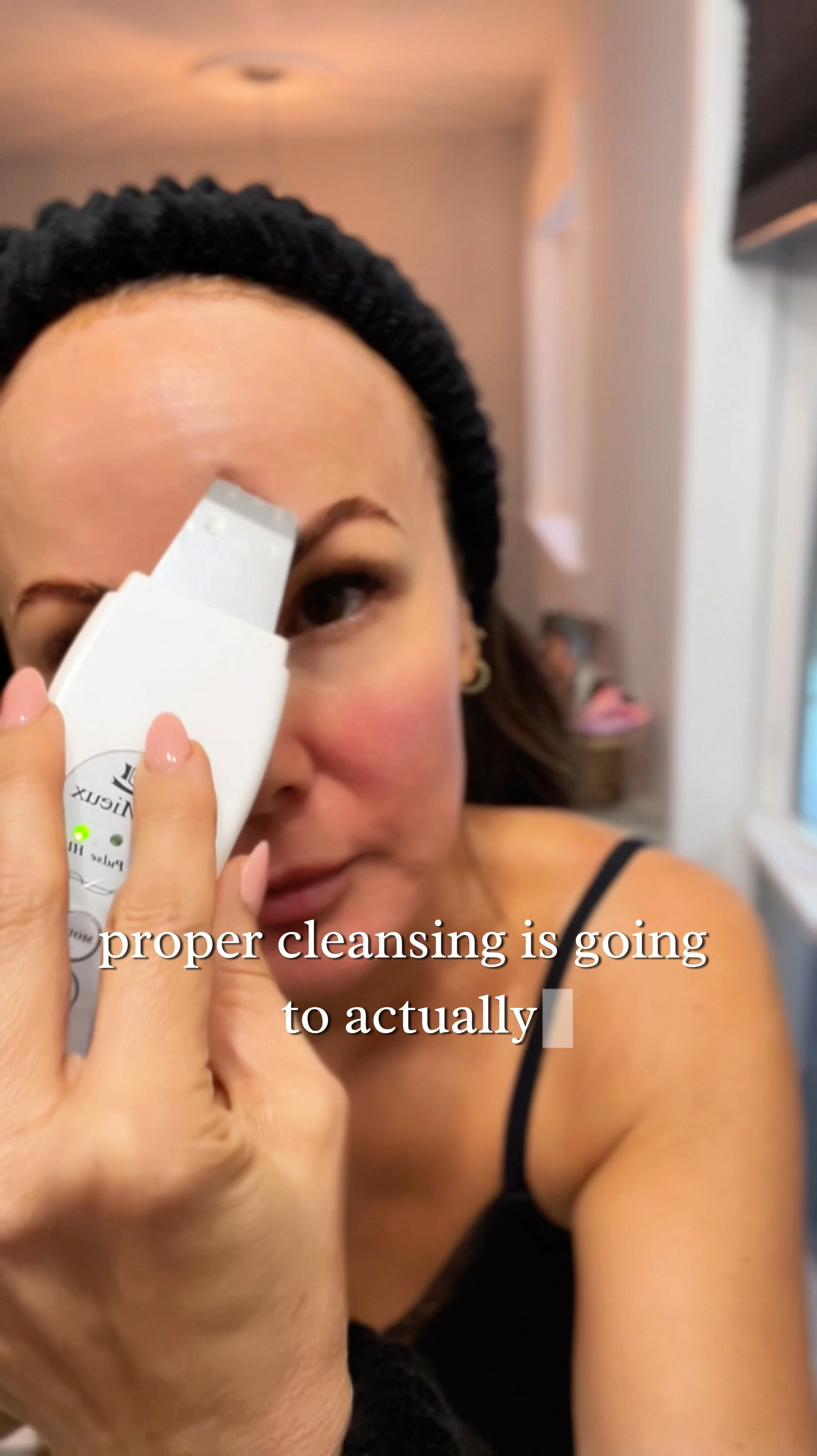 💦Triple cleansing my skin 3 X’s a week with this gadget has transformed my pores.  I’m actually using the Heritage Rose Water in a different glass bottle. Wish they would switch to glass!  I’ve been using this brand for 20 yrs. It’s the best. 



#LTKOver40 #LTKBeauty