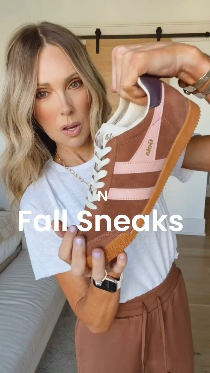 Gola sneakers are everywhere this fall and easily one of the most trending shoes of the season. The retro shape and color combos are SO good with denim, trousers and all the fall layers.