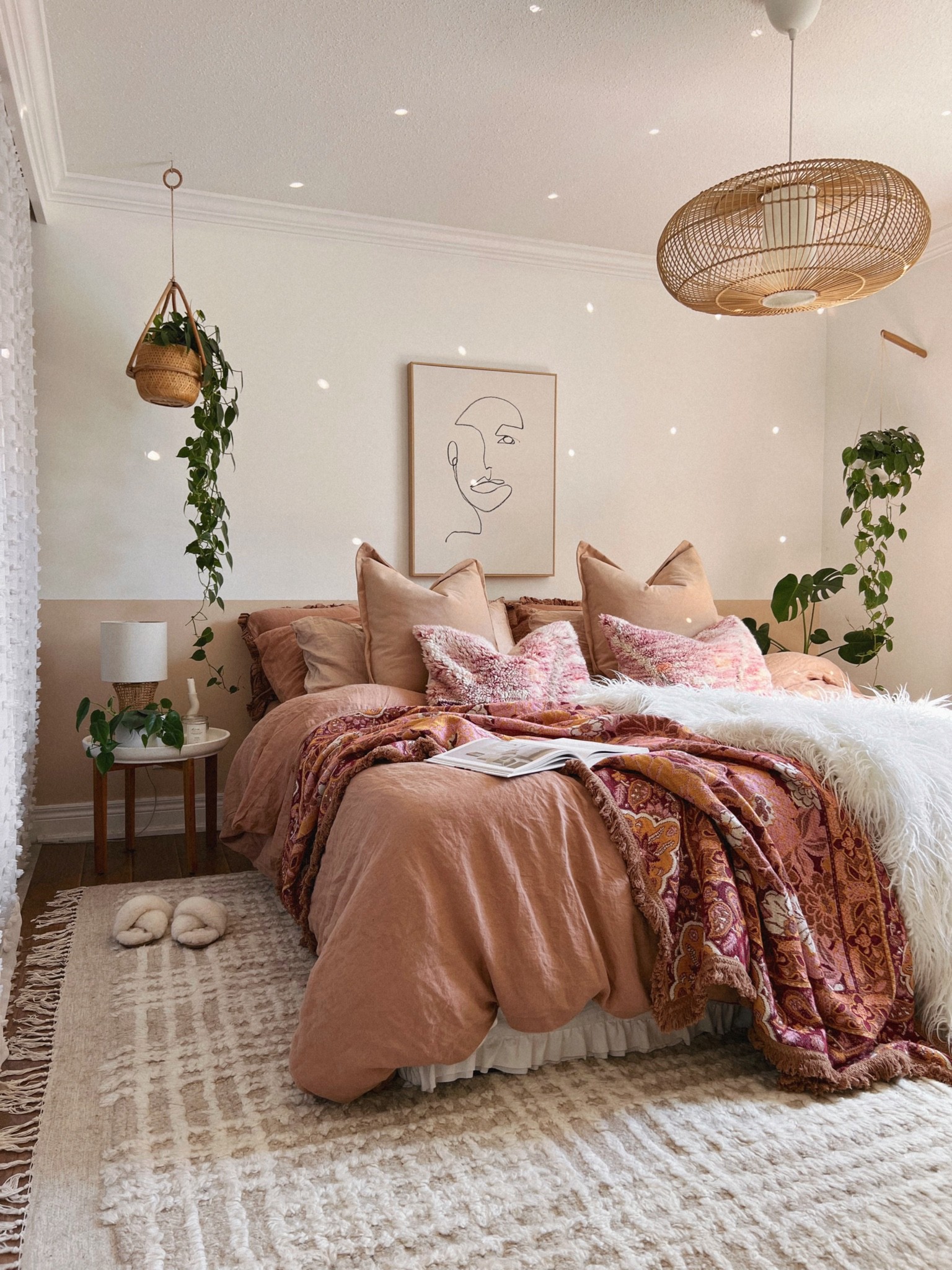 cozy modern boho bedroom 💫

bedroom decor | cozy home | throw blanket | cushion | linen bedding | rug | neutral rug | boho home 

#LTKstyletip #LTKhome #LTKSeasonal