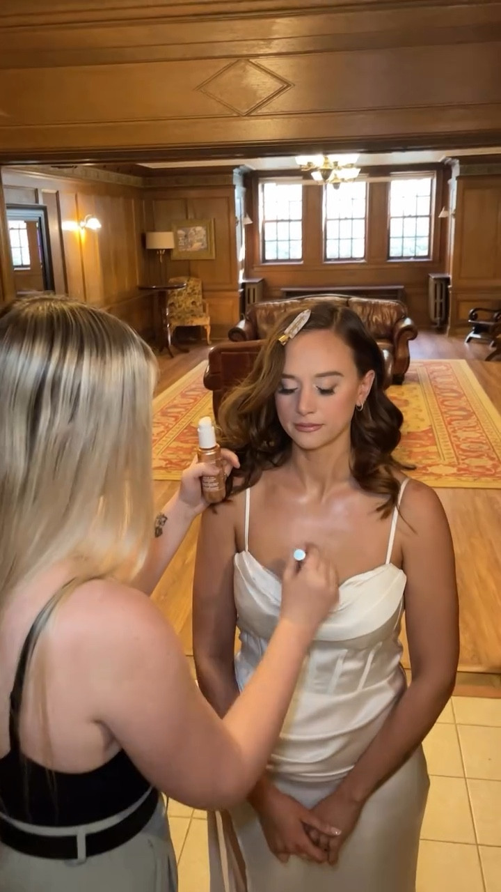 my favorite bridal body glow, extensions, and my light I use to film EVERYTHING 🩵

#LTKTravel #LTKBeauty #LTKWedding