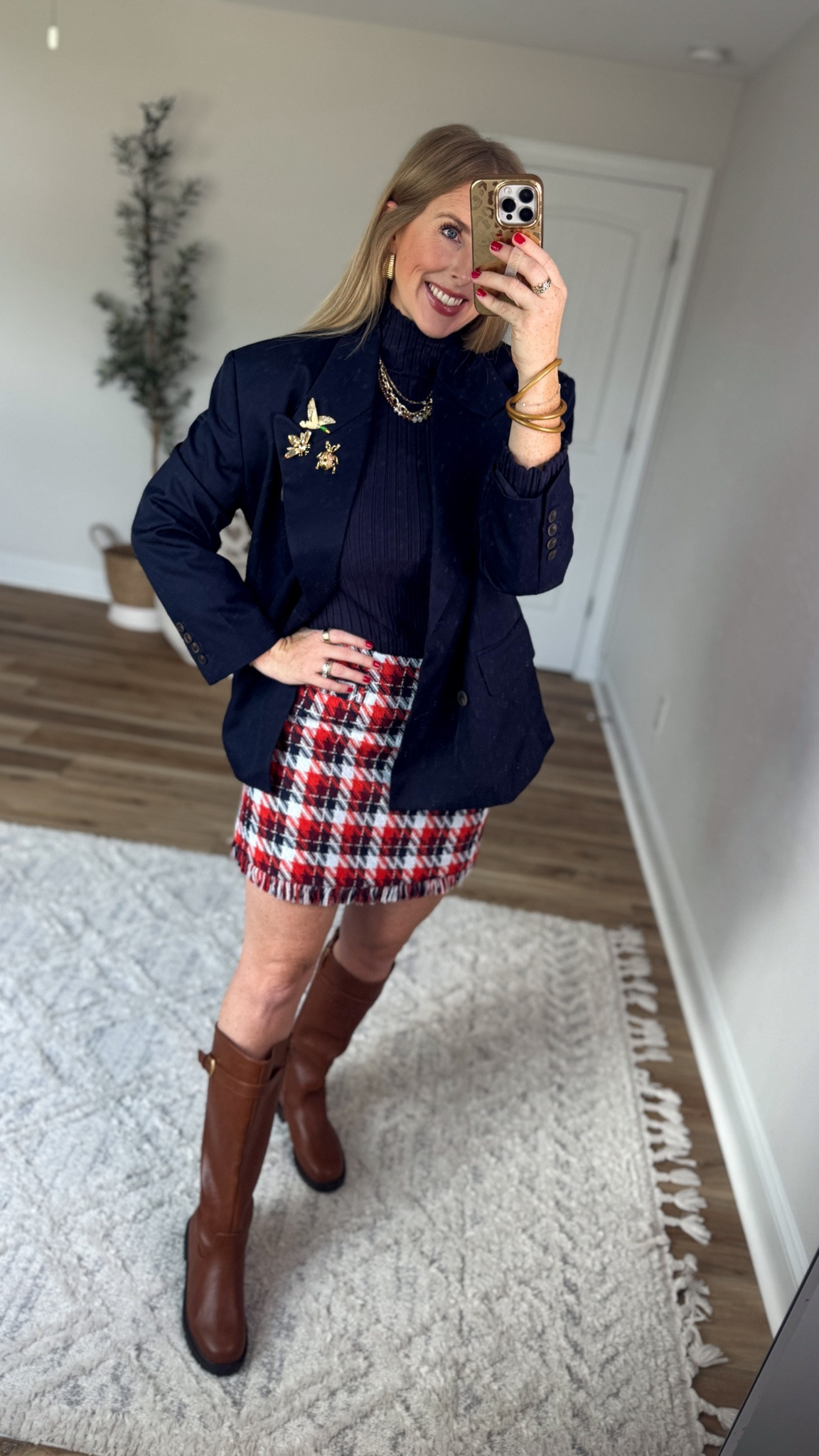 Weekend Walmart Wins try on
Oversized boxy blazer- medium 
Mock neck ribbed sweater- medium 
Tweed mini skirt- 6

#LTKootd