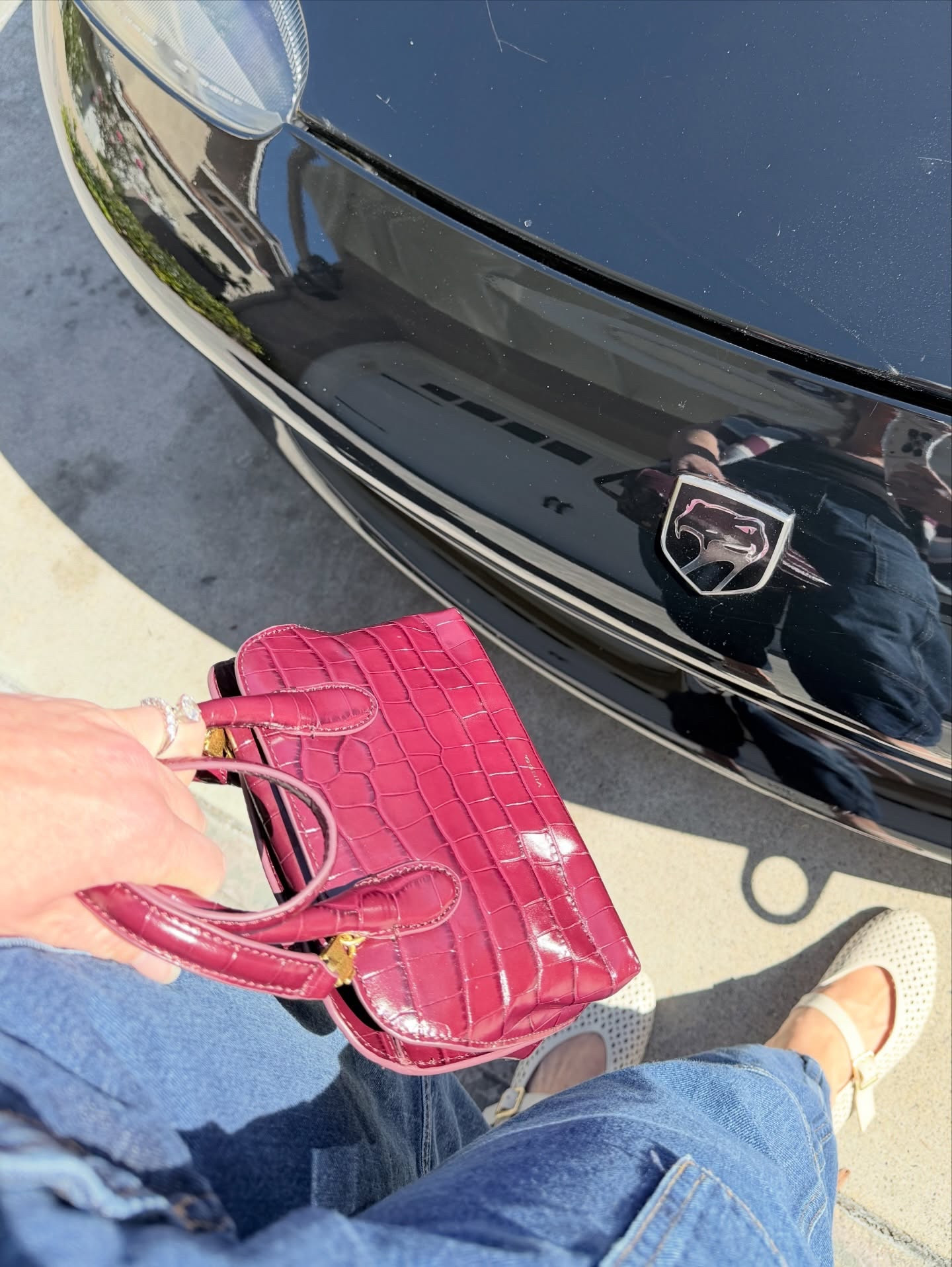 A casual day date with the hubby on this beautiful sunny day ☀️ Took this little Vince bag for a spin and completed the look with my current favorite Joe’ Jeans and Sea New York rugby pullover. 

#daydate #weekendlook #joesjeans #vince #seany #momstyle

#LTKdayinmylife #LTKootd #LTKmomlife