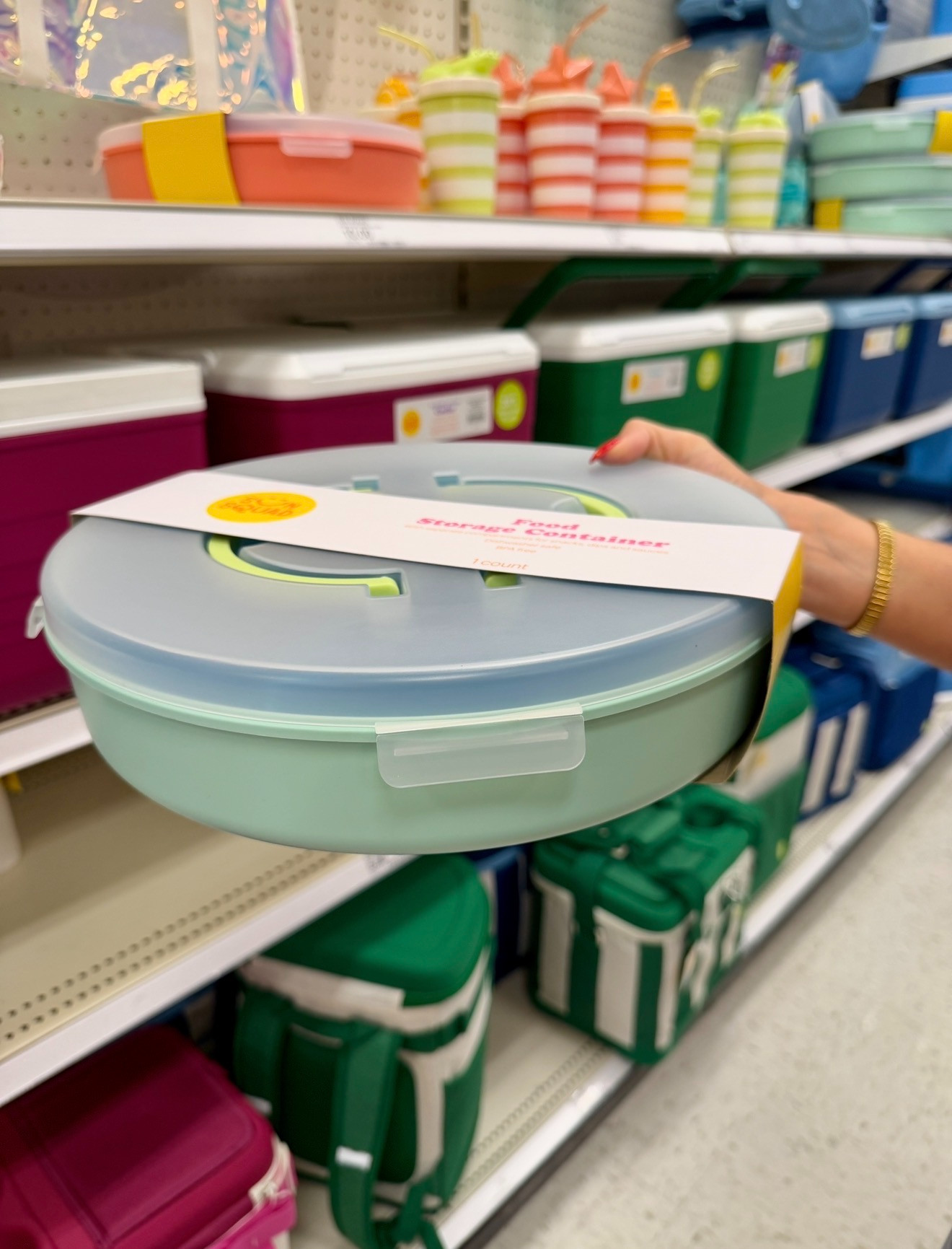 Ohhh I thought this was a neat find! 🙌

This Small Round Packable Serving Set is only $10!

What caught my eye are the 5 triangular inserts. It makes it so easy to keep snacks, veggies, fruit, dips, or other goodies separated without needing a bunch of different bowls.

Perfect for cookouts, holiday weekends, game days, parties, or just having people over. 😊 

 #LTKmomlife #LTKOver40 #LTKHome
