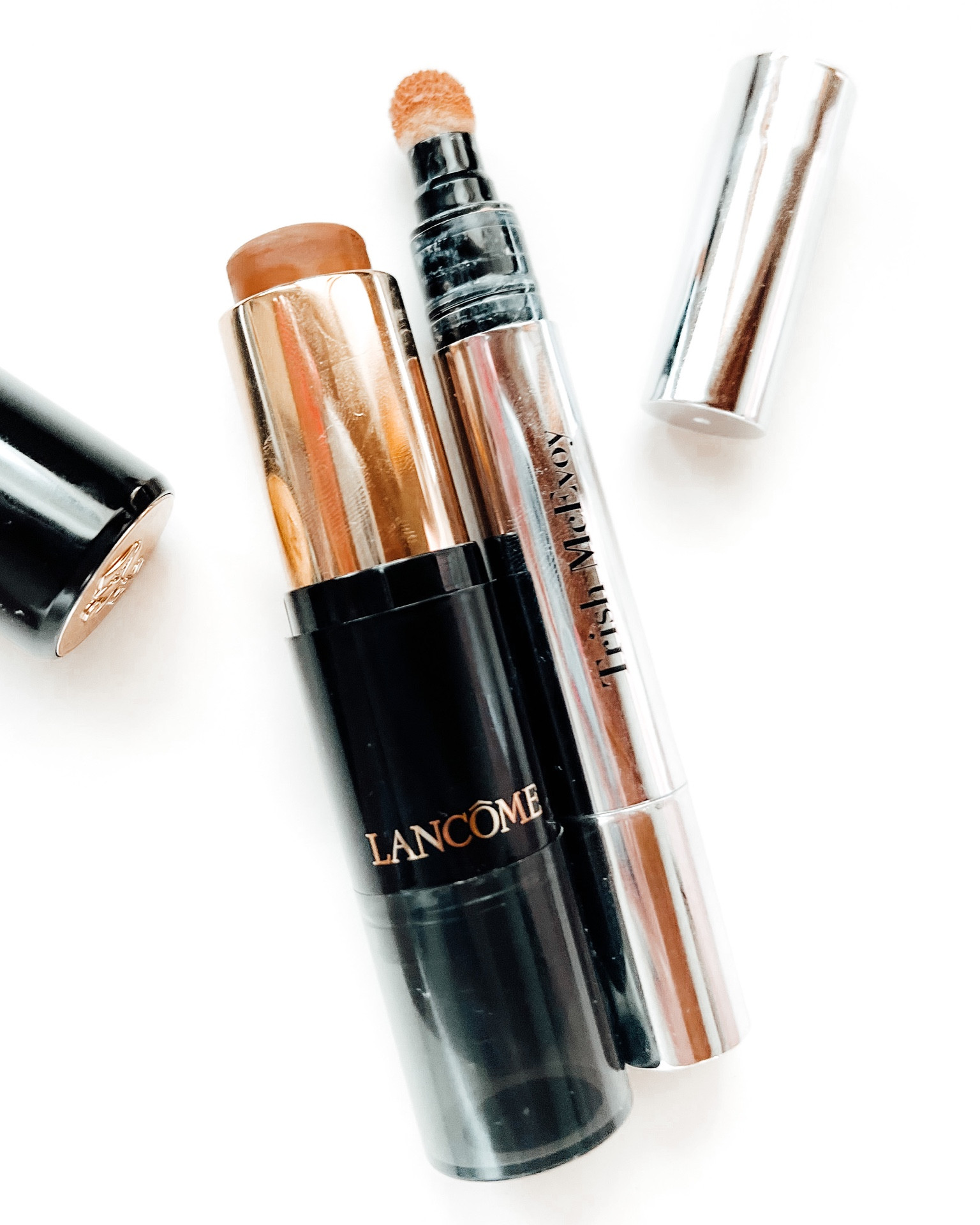 Contour like a pro… all you need is these two pieces plus a blending sponge 🫶🏼✨ 
#contour #beautyproducts #bronzemakeup #makeuptips

#LTKbeauty #LTKsalealert #LTKU