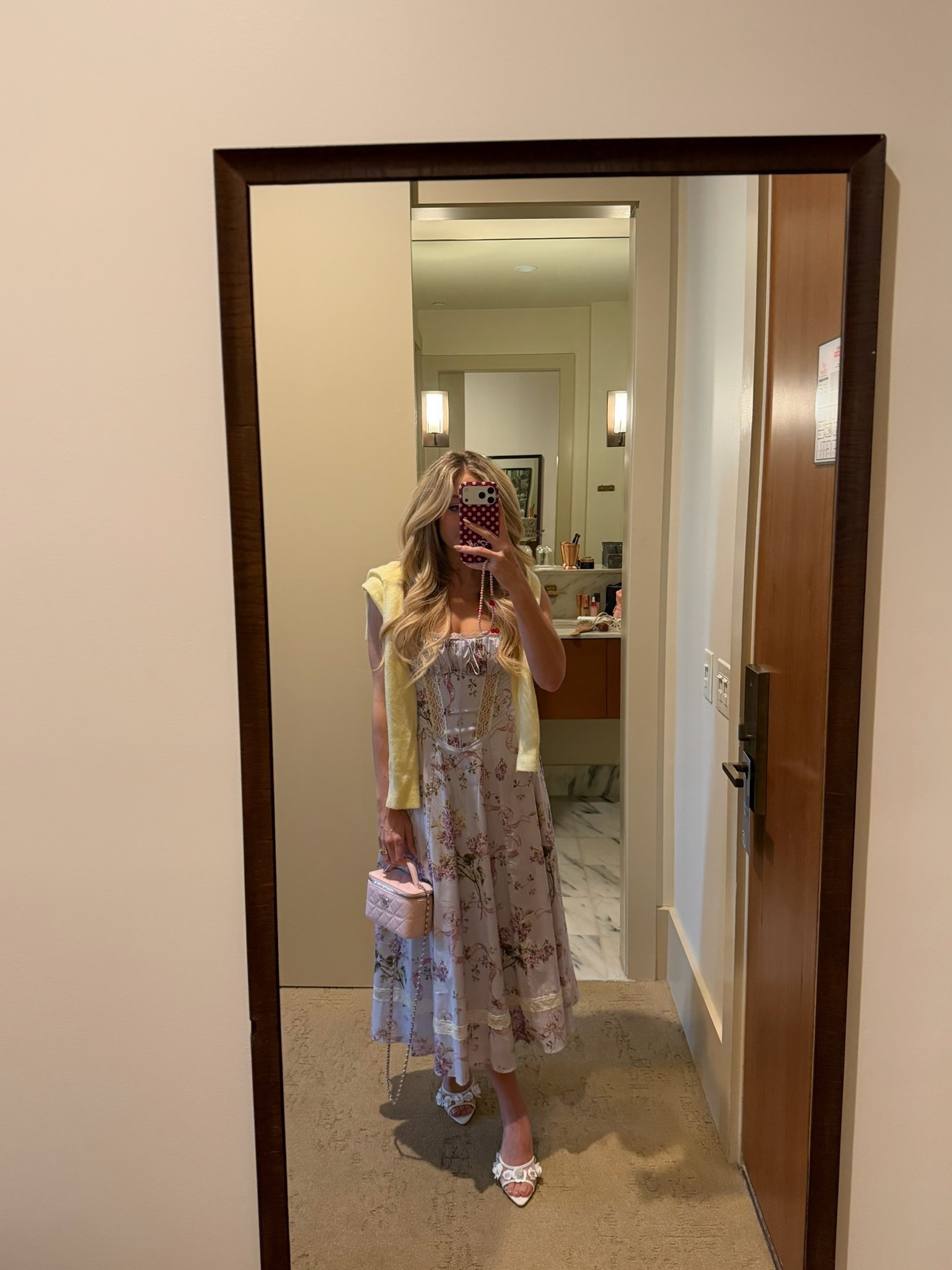 Charleston, SC looks! Here for some very important derby prep 🐎💜💐

#LTKootd #LTKdayinmylife #LTKSeasonal