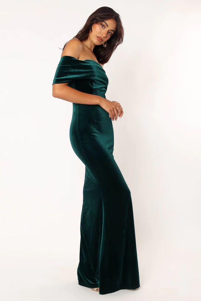 Adair Off Shoulder Maxi Dress - Emerald Green | Petal & Pup (US)