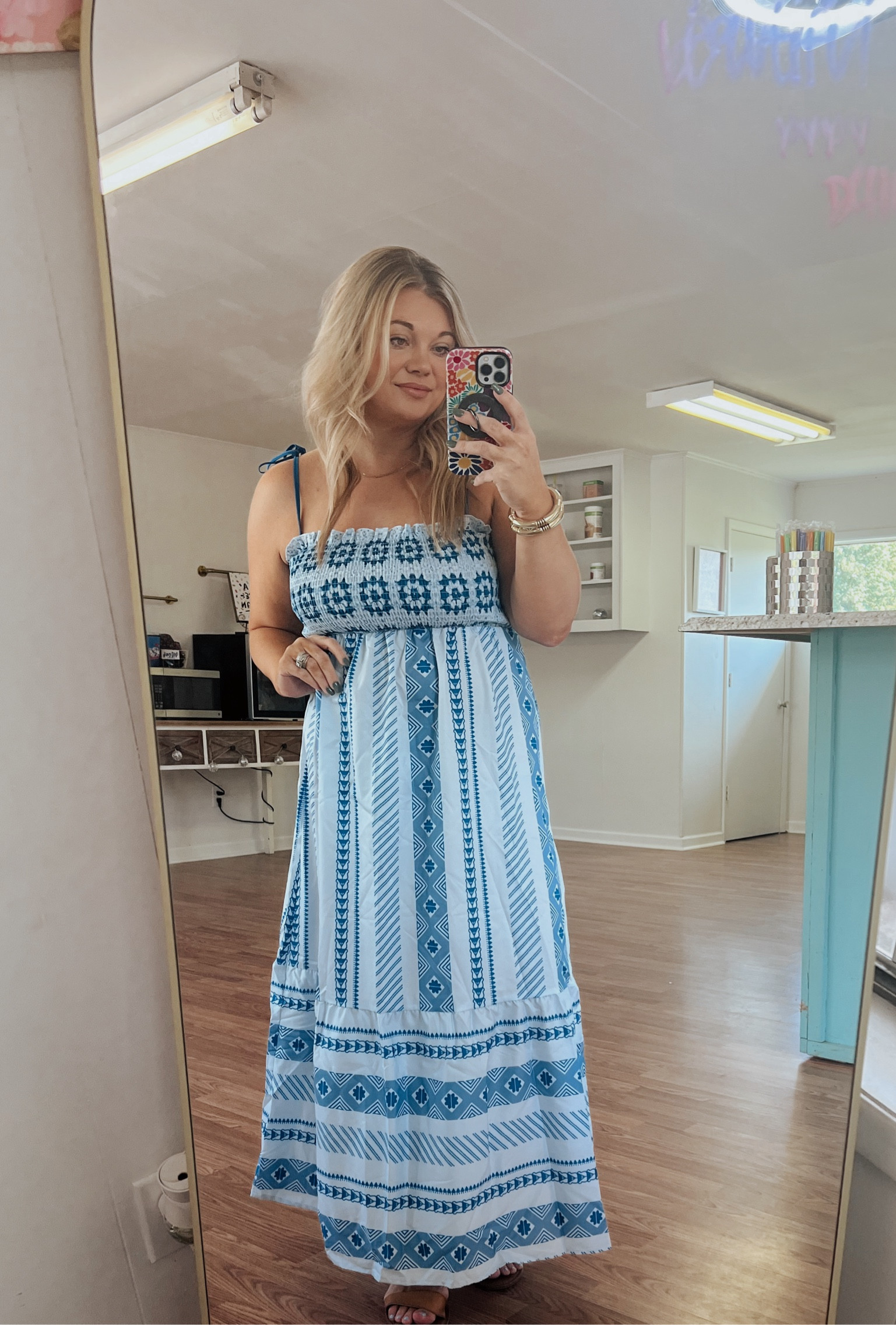 It’s giving grandmillennial vibes😍 So comfy and so affordable! 

#LTKMidsize #LTKFindsUnder50 #LTKSeasonal