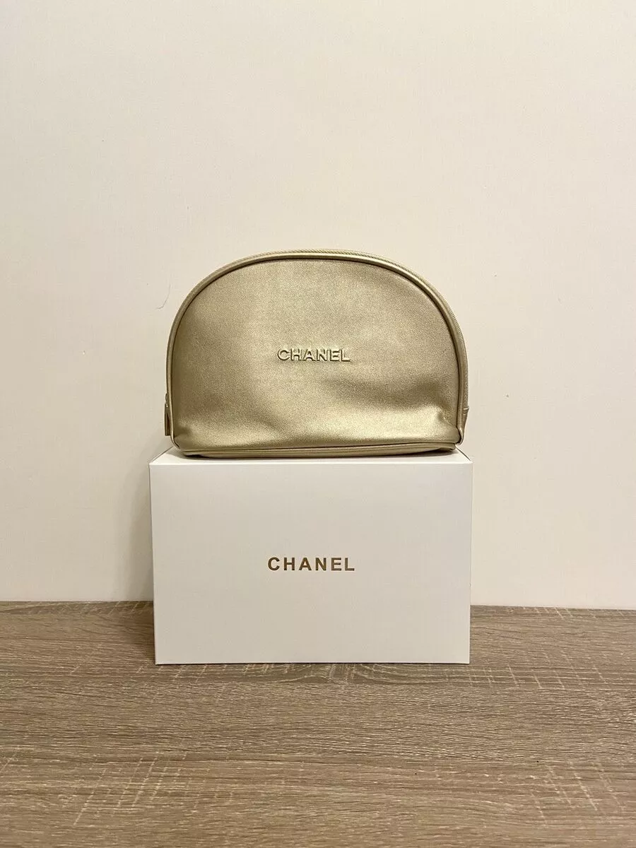 Chanel Makeup Cosmetic Neoprene Black Bag Beauty VIP