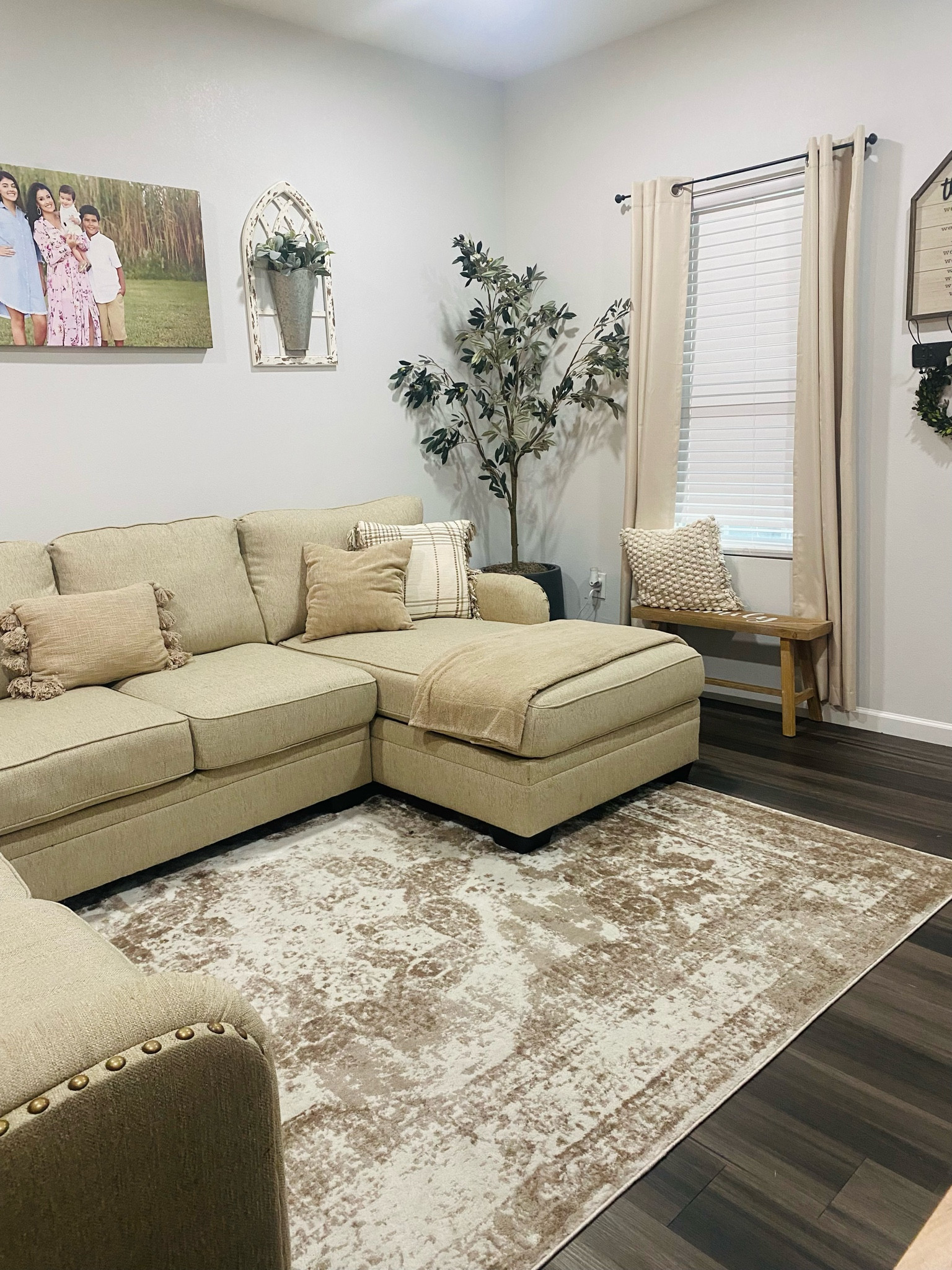 Amazon Rug
Only $71 perfect for my living roomm

#LTKSaleAlert #LTKHome