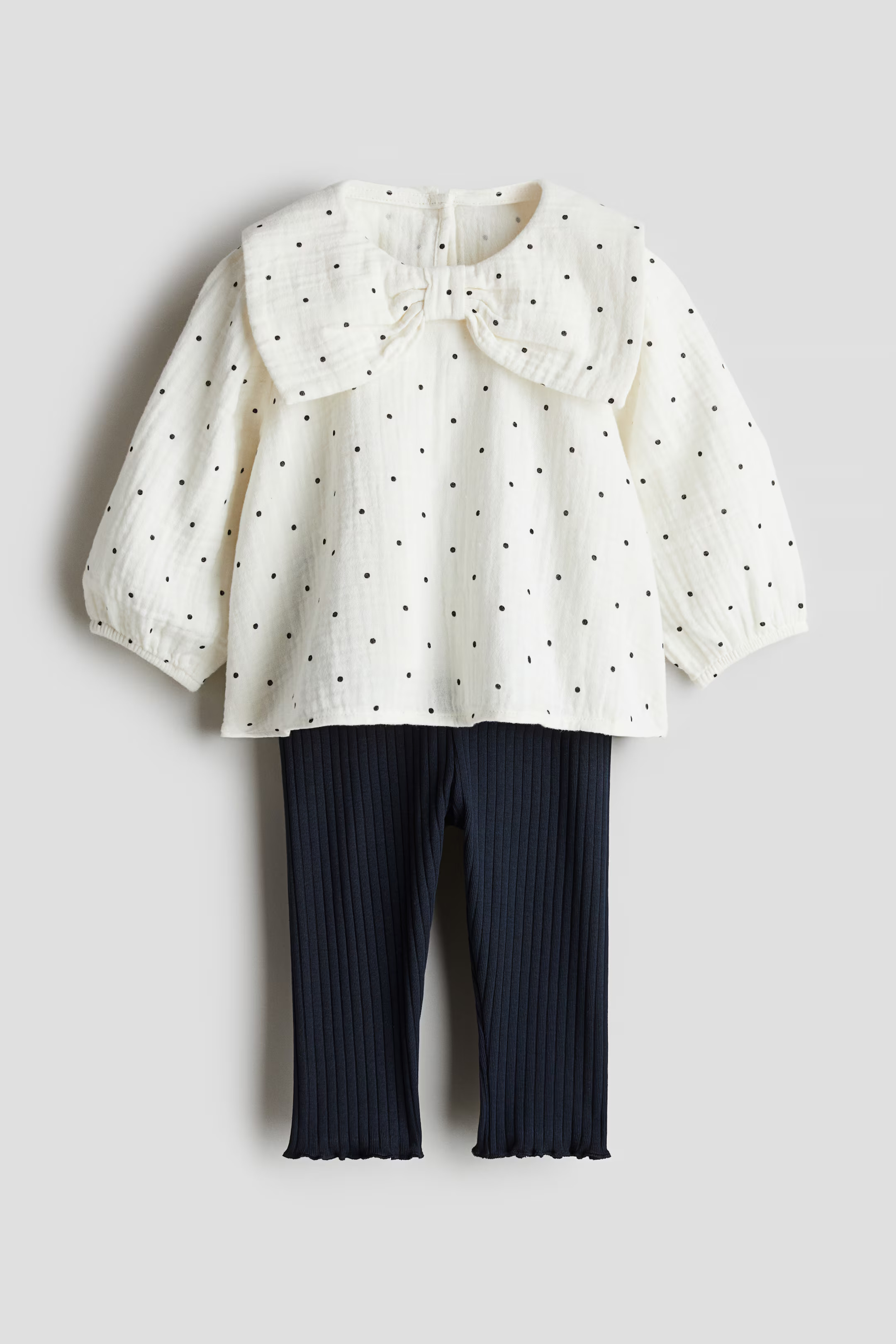 2-piece Blouse and Leggings Set | H&M (US + CA)