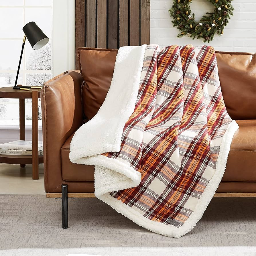 Eddie Bauer - Throw Blanket, Reversible Sherpa Fleece Bedding, Home Decor for All Seasons (Edgewo... | Amazon (US)