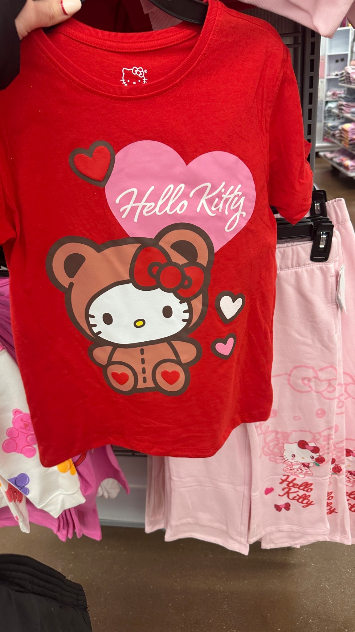 Hello kitty Valentine’s Day outfit! 