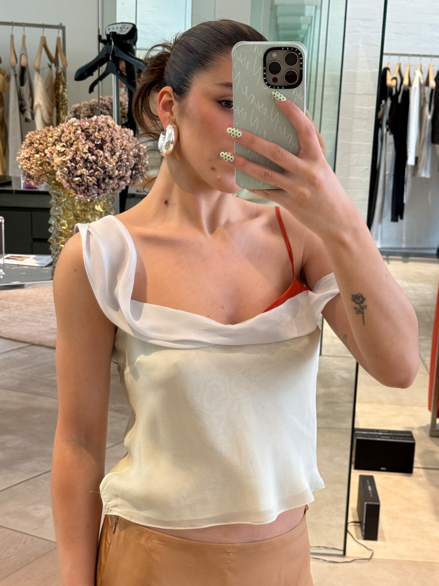 Bit obsessed with this flowy top from SIR! 

#LTKaustralia #LTKstyletip #LTKspring