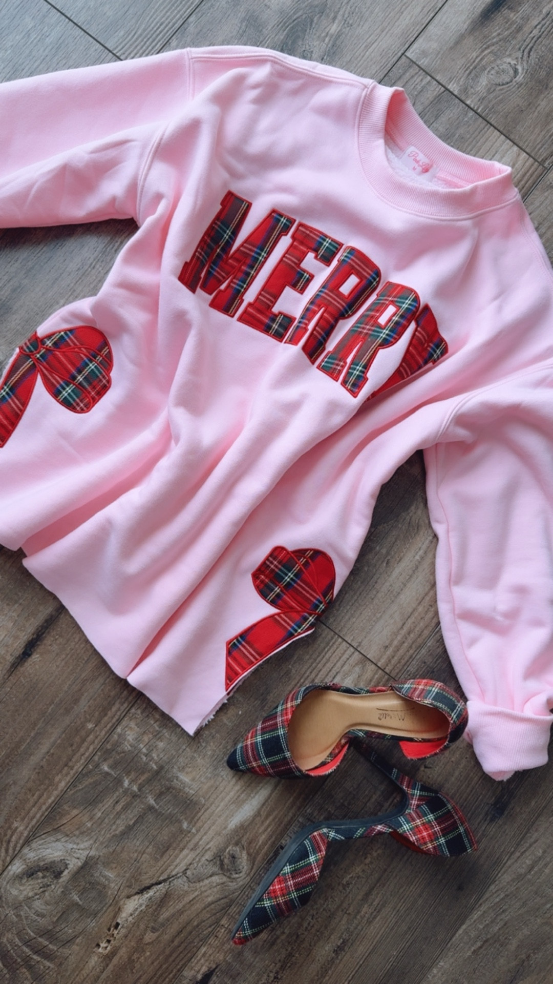 The most adorable sweatshirts! ✨

#LTKGiftGuide #LTKHoliday #LTKSeasonal