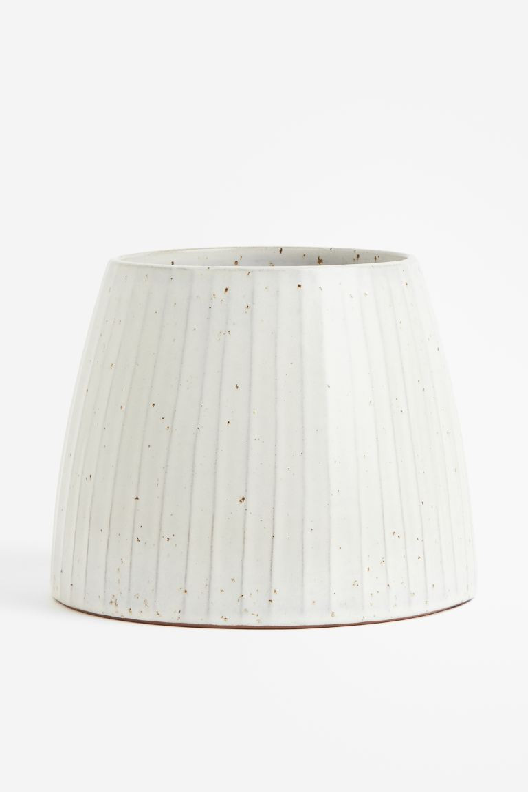 Large Terracotta Plant Pot | H&M (US + CA)