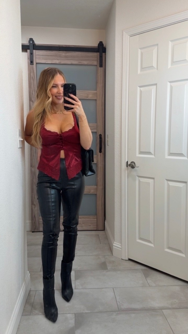 Holiday outfit for girls night or date night 

#LTKHoliday #LTKootd #LTKFindsUnder100