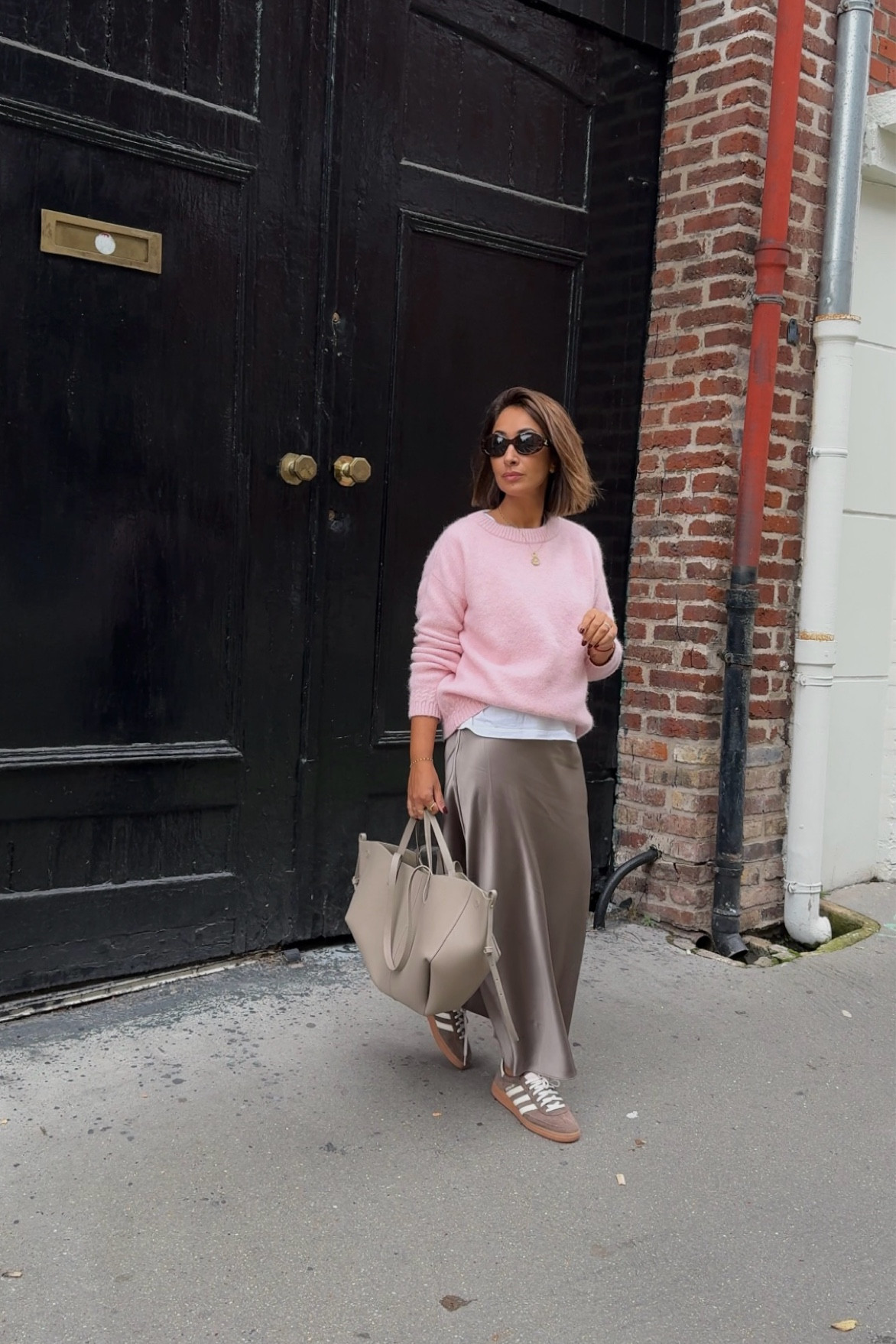 Nuance of taupe & touch of pink 🤎💕


#LTKfrance #LTKeurope