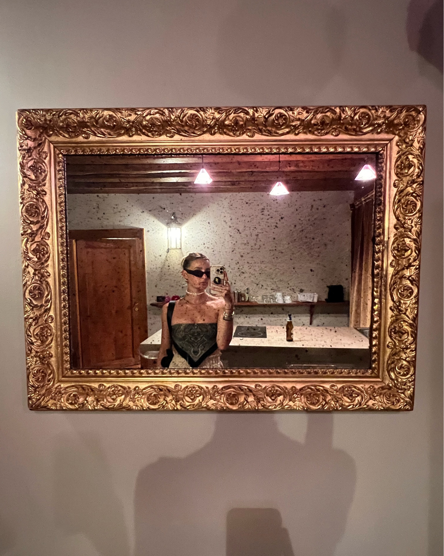 antique mirror selfie in venice, italy 🇮🇹🤍
this outfit is a favorite and this antique mirror was gorgeous in our airbnb! super packable and chic outfit ✨🍝❤️‍🔥

#LTKtravel #LTKeurope #LTKstyletip