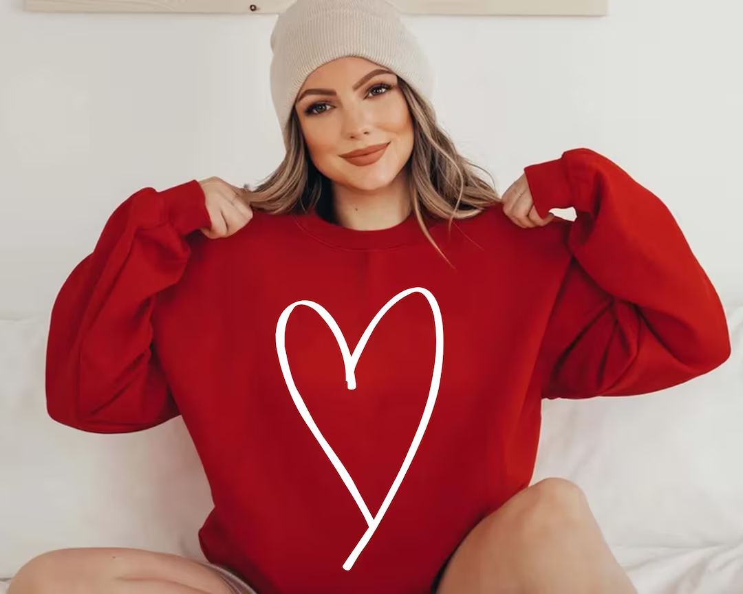 Heart Sweatshirt Valentine's Day Sweatshirt Womens - Etsy | Etsy (US)