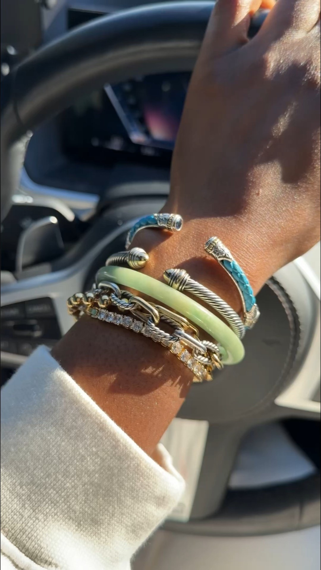 My left wrist stack is growing so beautifully, esp with the addition of the blue/silver one. Such a gift!