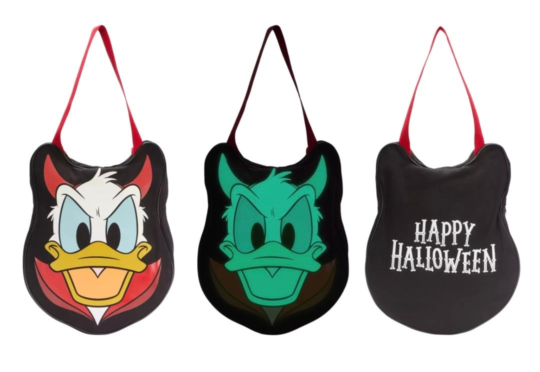 Halloween Alert! 🚨 NEW Donald Duck Halloween Glow-in-the-Dark Big Face Tote ‼️#disneymerchfinds #disneyhalloween #halloweenbag

#LTKSeasonal #LTKFindsUnder50 #LTKItBag