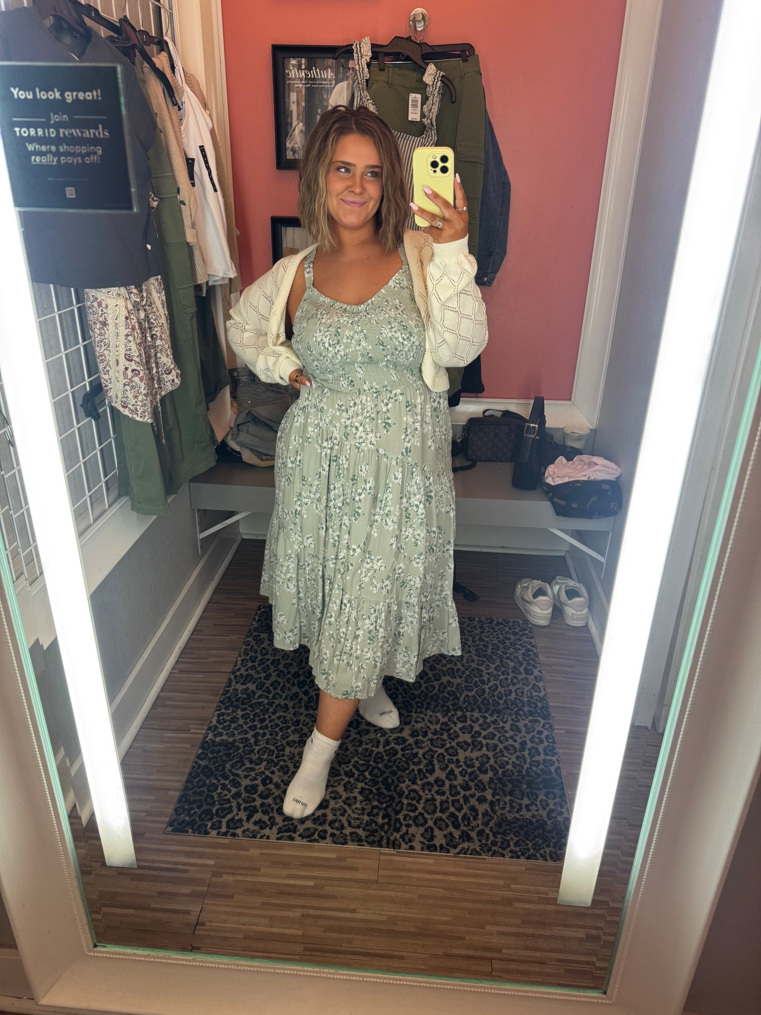 A spring dress that actually fits a size 18 the RIGHT way 🌸
This one from Torrid is flowy, flattering, and doesn’t cling in the wrong places 🙌

Linked on my LTK 🖤 #LTKCurves #SpringStyle

#Size18Style
#CurvyStyle
#PlusSizeOutfits
#MidSizeFashion
#CurvyConfidence
#BodyConfidence
#PlusSizeSpring
#RealBodies
#StyleAtAnySize