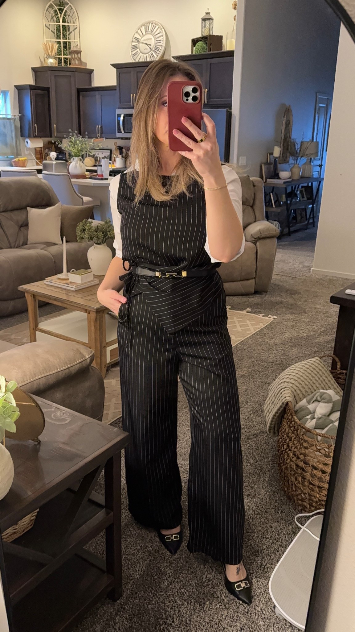 Incredibly chic and unique 2-piece set for the office @CIDER #workwear #officeoutfit #officeootd

#LTKWorkwear #LTKootd