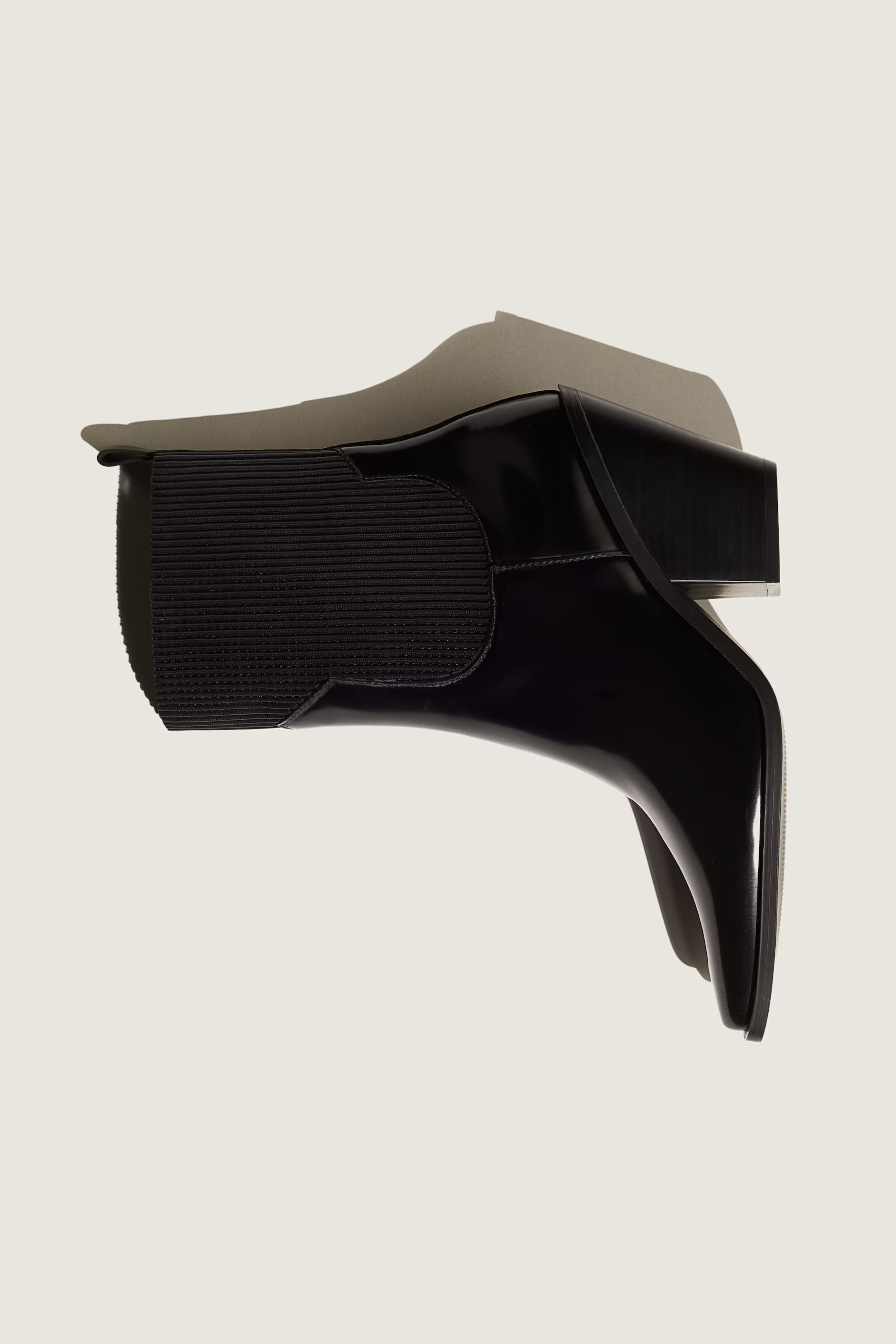 Nur erforderliche Cookies | H&M (DE, AT, CH, NL, FI)