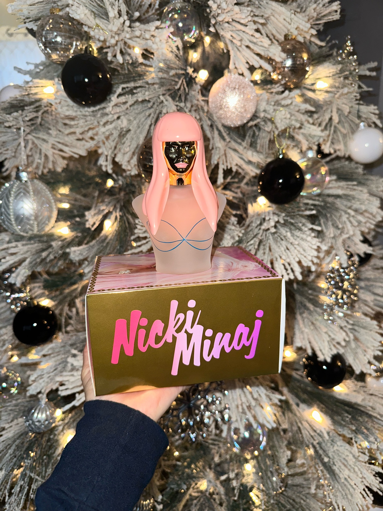 Nicki Minaj Pink Friday Perfume 

#LTKsalealert #LTKHoliday #LTKGiftGuide