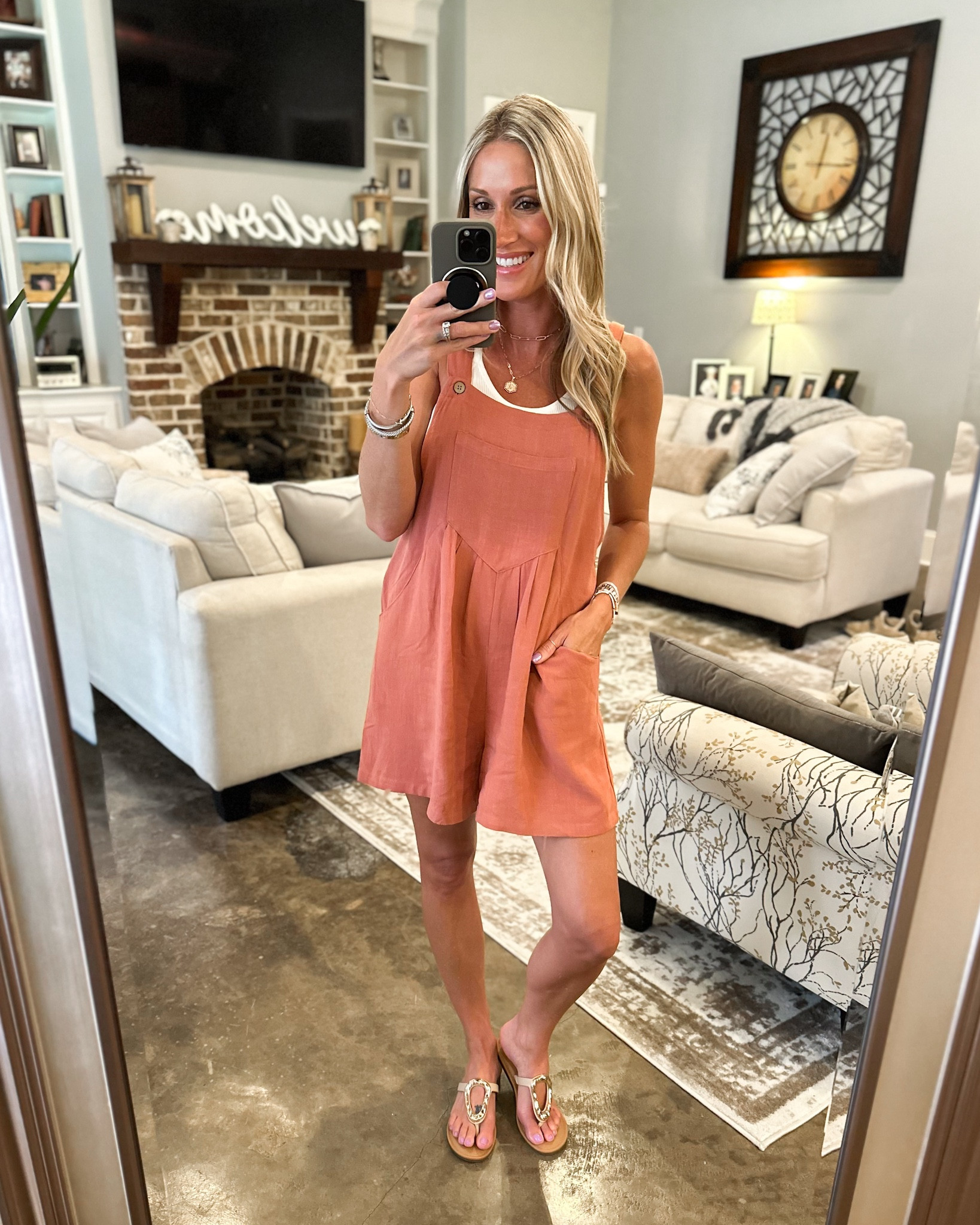 Such a cute summer outfit! 

#LTKSaleAlert #LTKSeasonal #LTKOver40