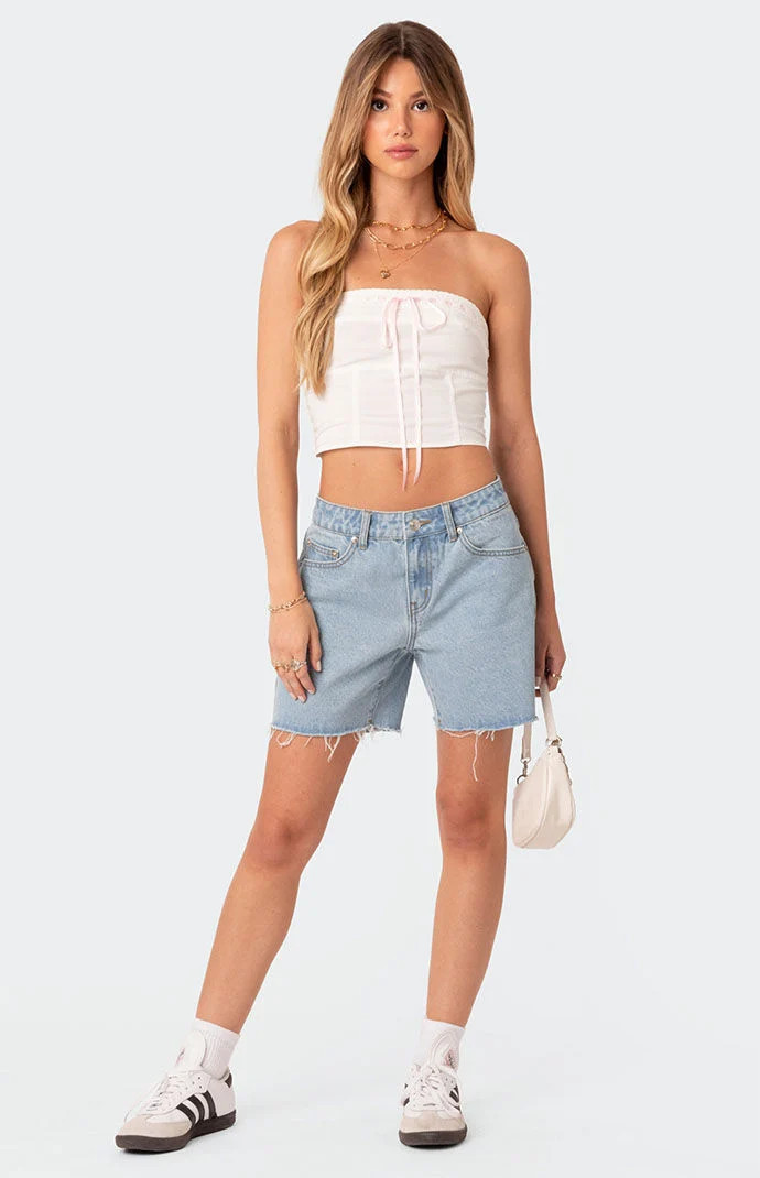 Edikted Women's Tomboy Low Rise Denim Shorts in Light Blue - Size XL | PacSun