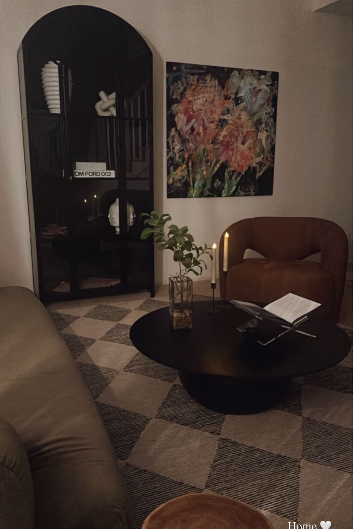 Formal living room

Wayfair, checkered rug, arch cabinet, four hands, Benito, ndi flowers, Amazon, art, home, cozy, Midwest, Jonathan Adler, green sofa 

#LTKHome #LTKFindsUnder100 #LTKStyleTip