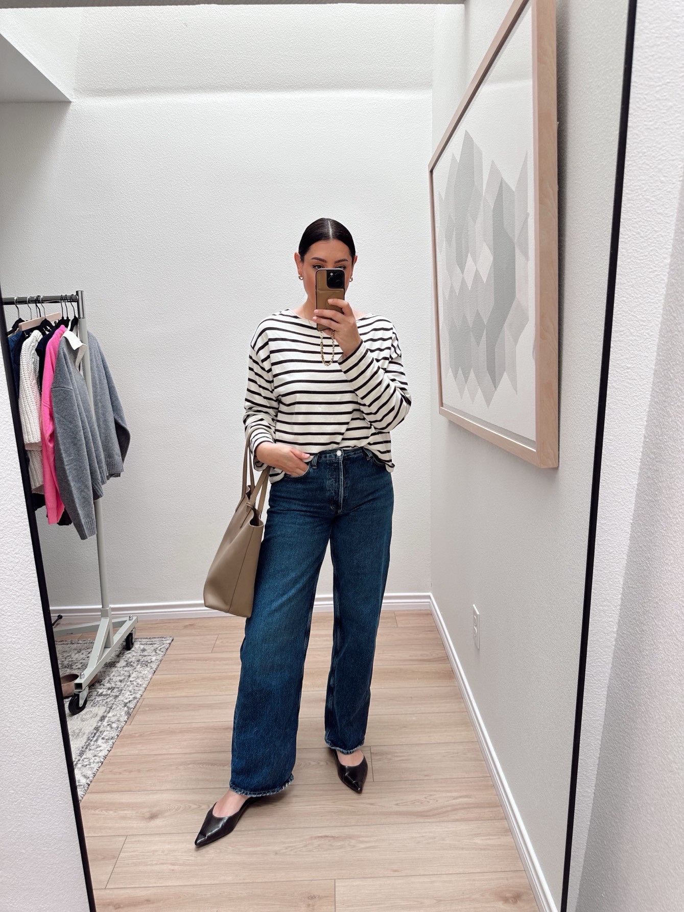 This outfit is just a couple of classic pieces that work together so well. It's casual but feels elevated! I'm in the large of the tee (medium would fit better as it runs big!) I'm in the 30 of the jeans, regular length as they run long!  

 