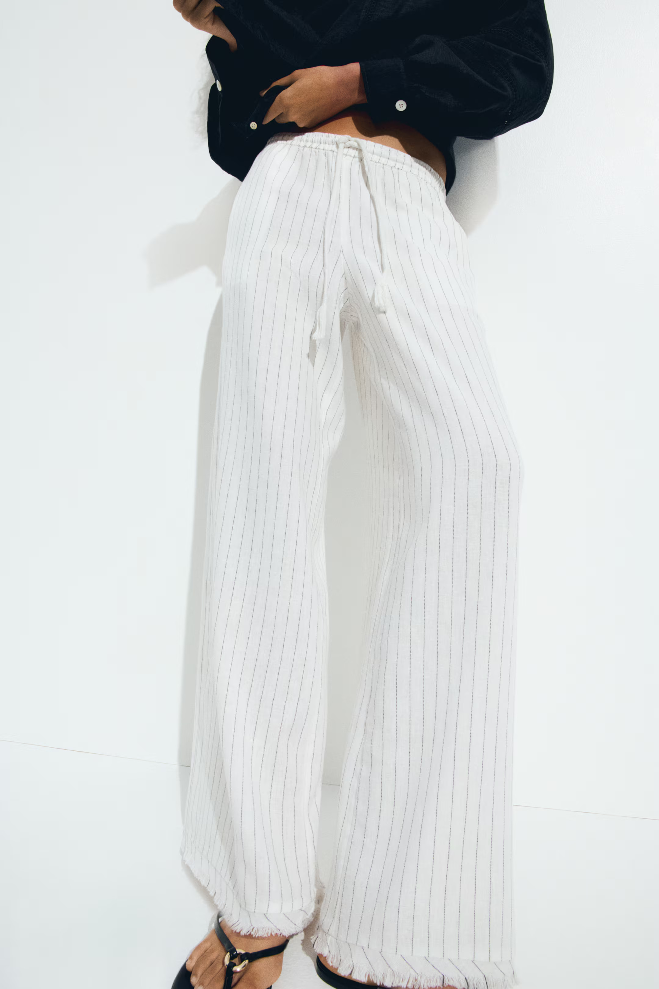 Linen-Blend Drawstring Pants | H&M (US + CA)