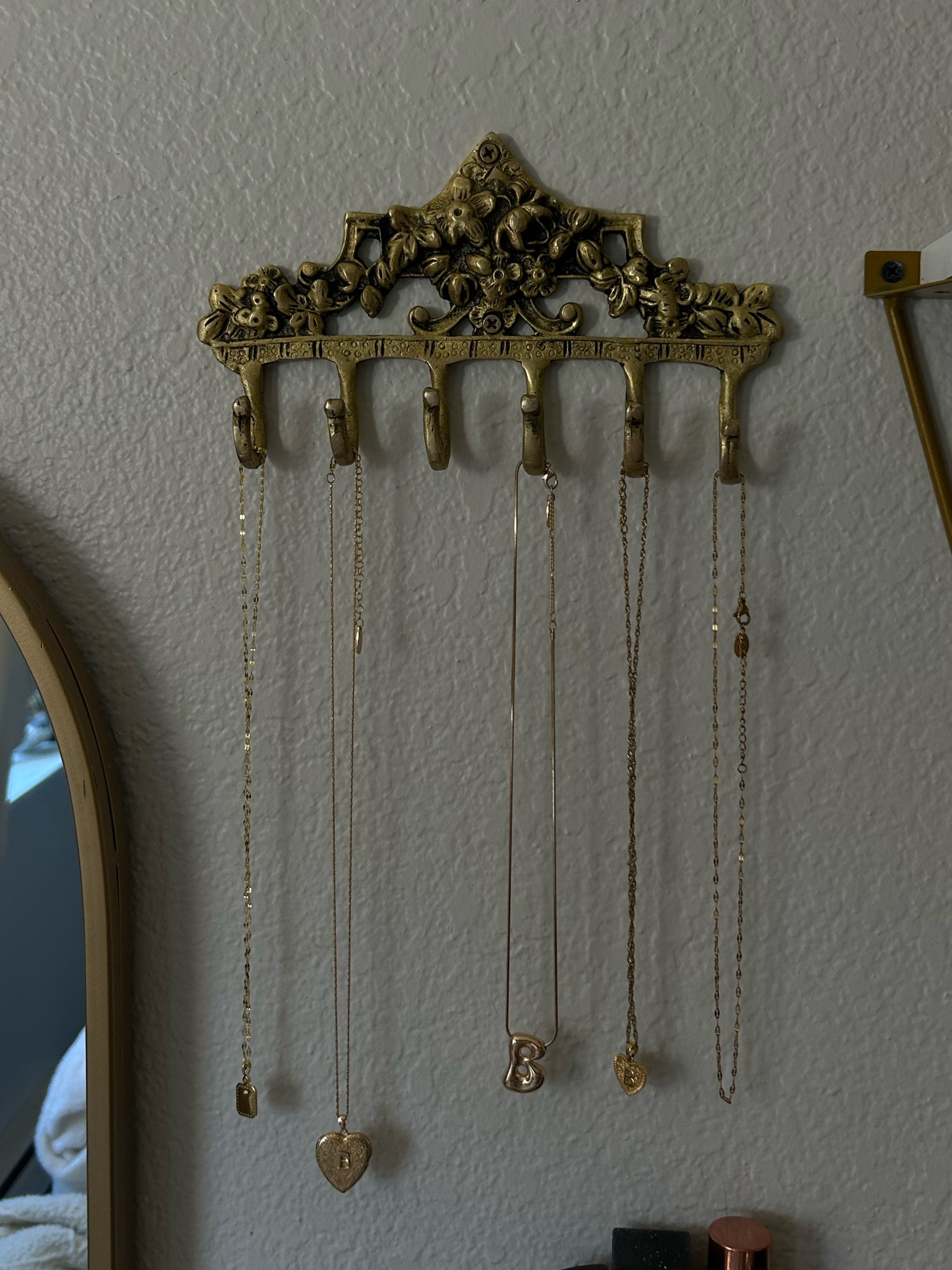 Turned this key holder into a necklace holder ✨❣️ 

#LTKBeauty
