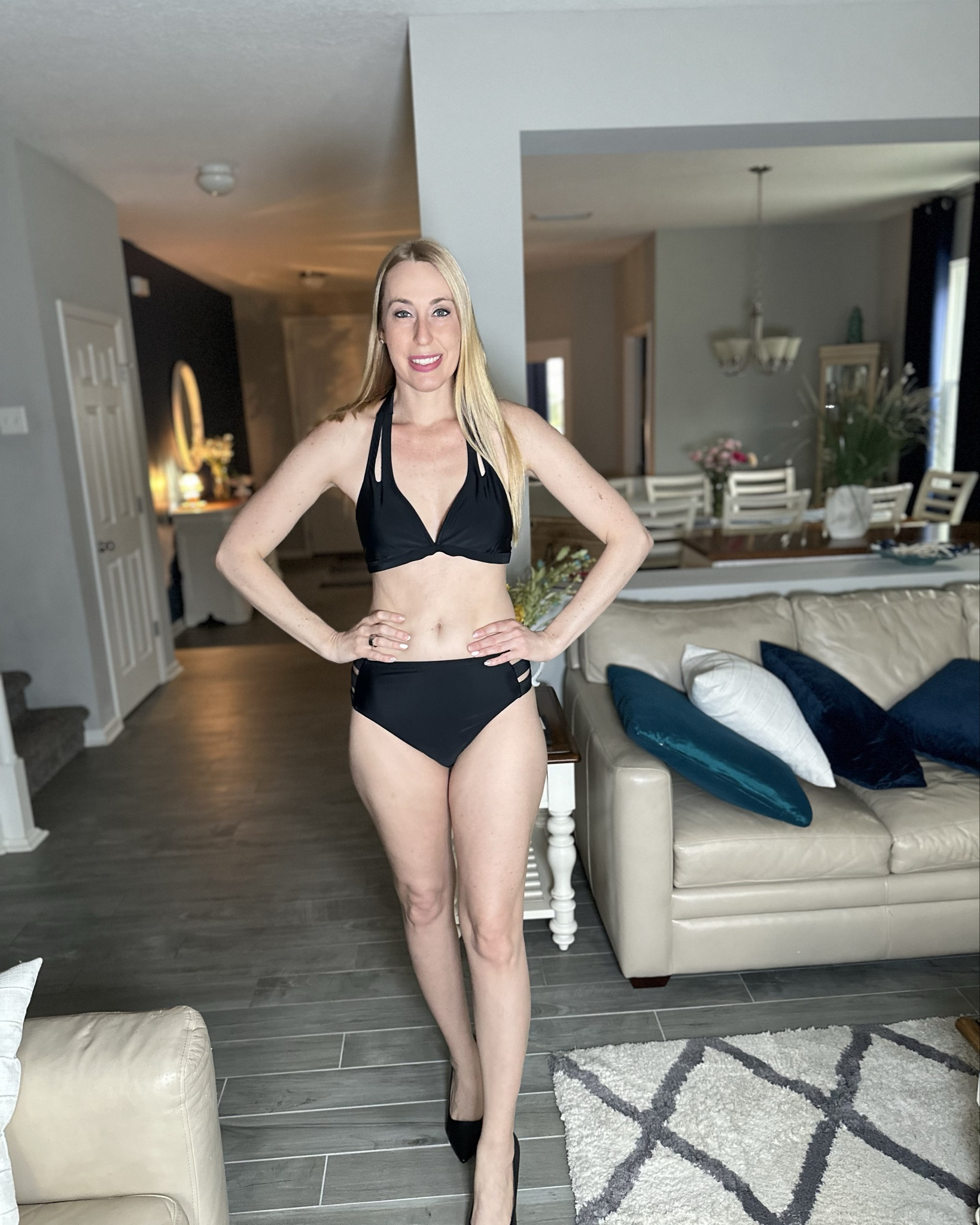 Black 2 piece bikini
🖤 the top ties so it’s easy to adjust and has removable padding
🖤 it is stretchy, comfortable and fits true to size, wearing size small
🖤 I love these style of the bottoms, they provide some extra coverage and are higher waisted


#LTKSwim #LTKSeasonal #LTKFindsUnder50