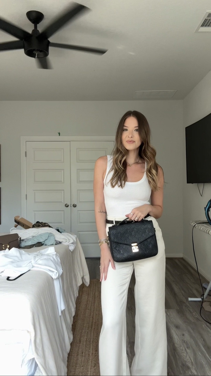 Celebrating my 10 year anniversary with @ootdyofficial 

#getdressedwithme 
#grwm 
#ootd
#ootn 
#outfitideas