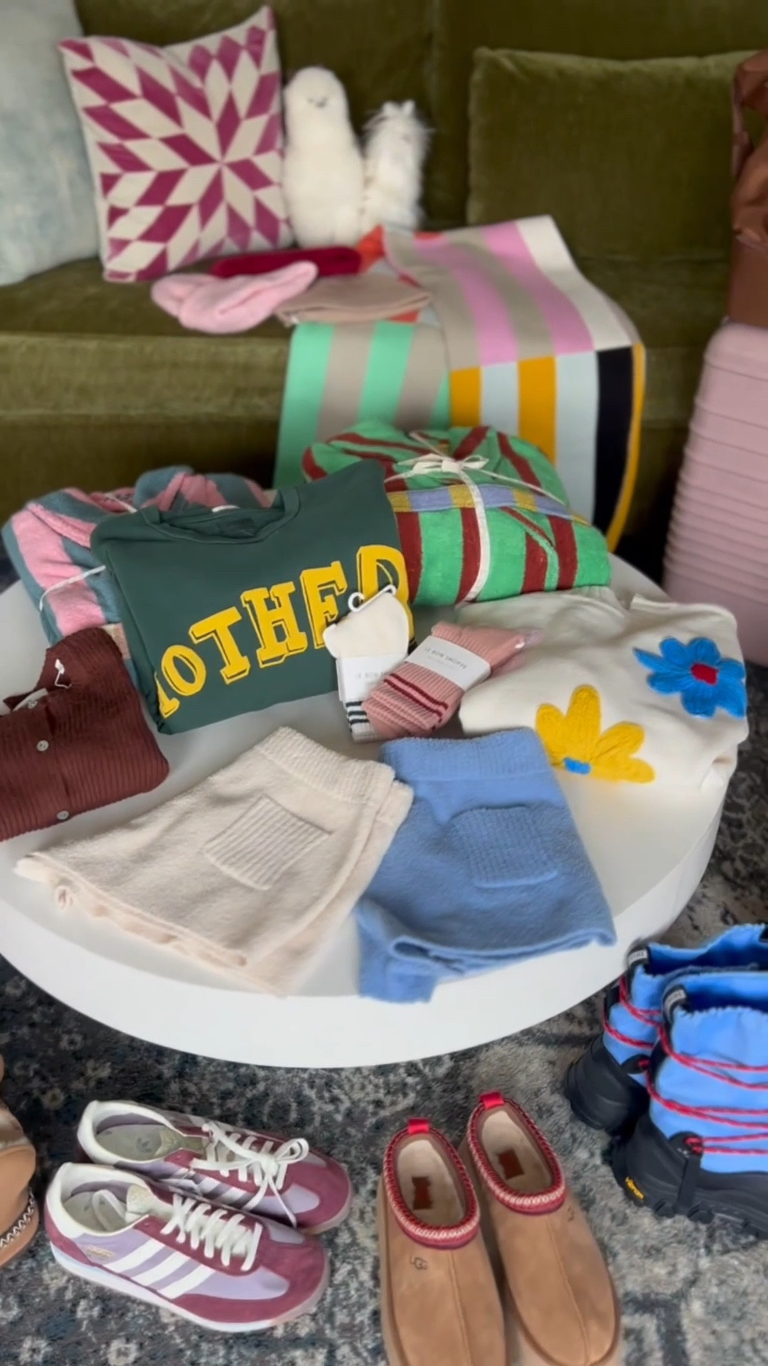 Bright spot of a client heading to the mountains for the Holiday week :) Cute cozy pieces and a Dusen Dusen robe for everyone in the family 

@nordstrom #nordstrompartner 

#LTKHoliday #LTKGiftGuide #LTKWatchNow