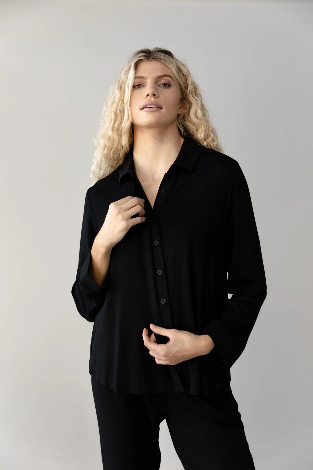 Stretch Knit Bamboo Collared Long Sleeve Button Down | Cozy Earth