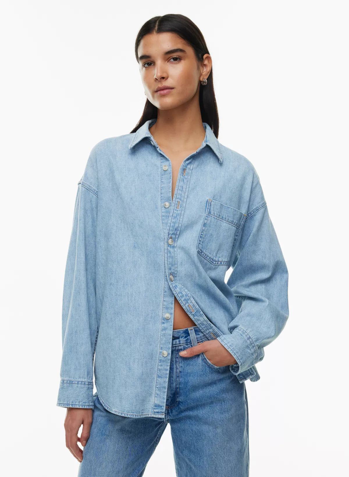 THE '80S COMFY DENIM SHIRT | Aritzia