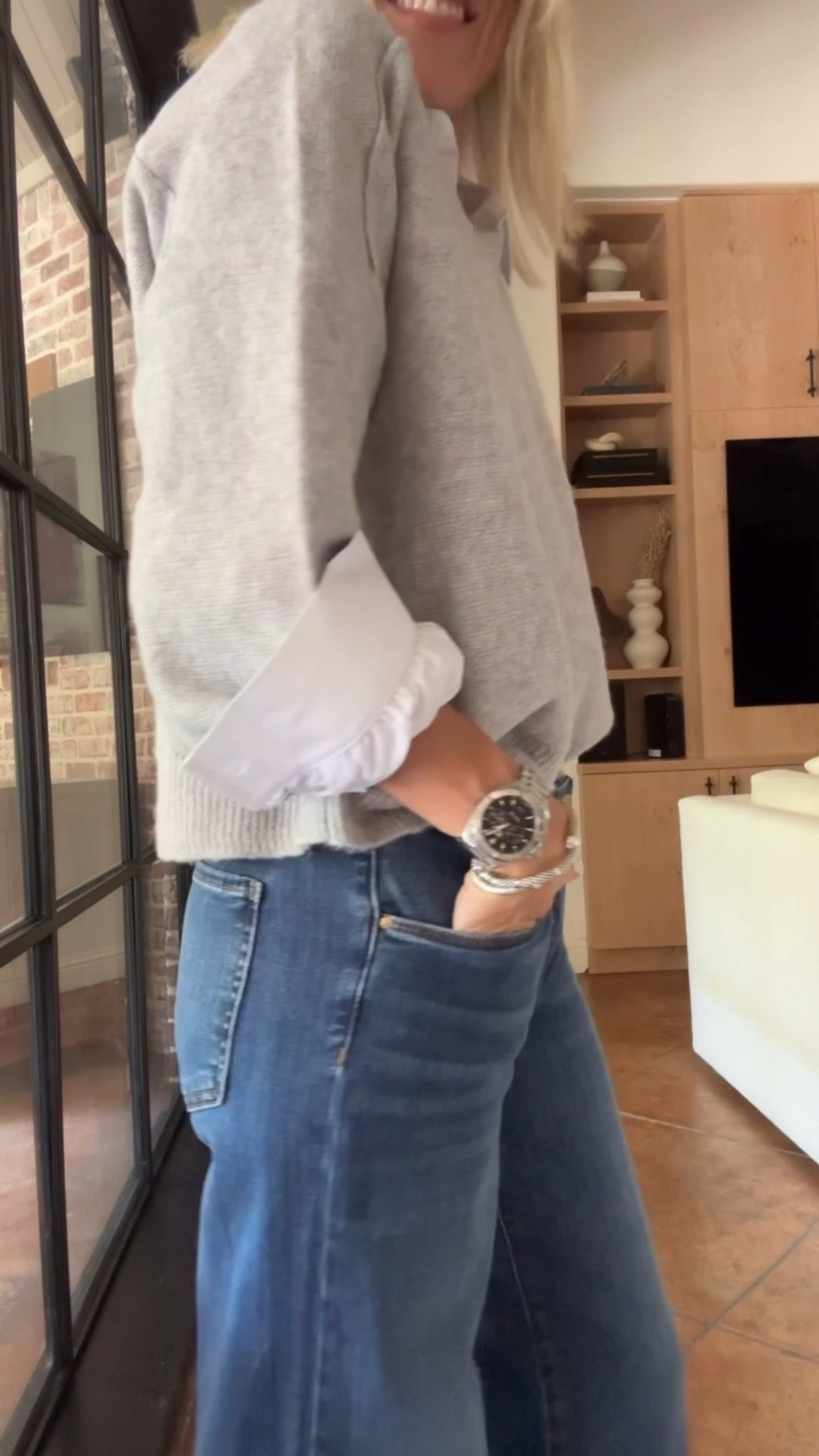 New arrivals from Evereve! 

Classic, elevated style always 

•• if you love the suede jacket like I do…RUN. There are just a few back in stock. Keeps selling out 

Kut from the Kloth denim is always a yes for me. So comfortable price is fantastic. Size down 1 size in these 

Everything else is true to size 

@evereveofficial #EverevePartner #EvereveStyle 

#LTKOver40 #LTKStyleTip #LTKFamily