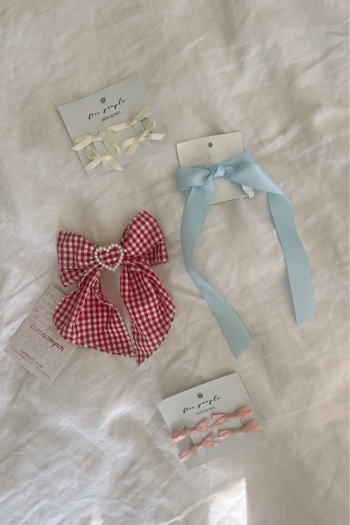 Cute hair bows

Free people finds, spring finds, hair ideas, hair inspo, hair bow, aesthetic hair bows, cute hair bows 

#LTKstyletip #LTKSeasonal #LTKbeauty