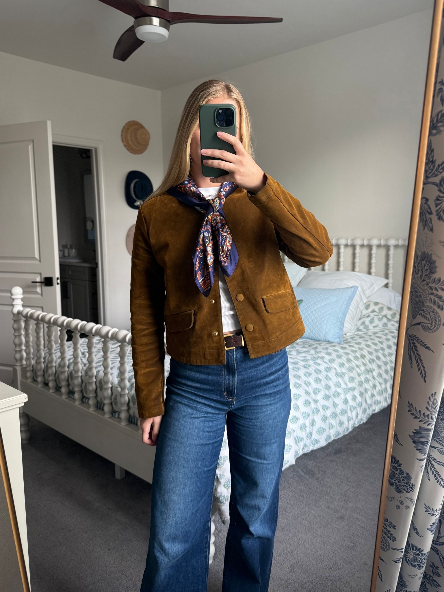 Fave Fall Look

Suede jacket
Suede coat
Joes jeans
Collarless jacket
Brown suede coat
Brown suede belt
Gold belt
Brown and gold belt
Joes jeans the Mia
High waisted jeans
Wide leg jeans
Dark wash jeans
Dinner outfit
Drinks outfit
Chic outfit
Preppy outfit
Preppy style
Fall outfit
Fall style
Winter outfit
Winter style
Spring outfit
Spring style
Happy hour outfit
Date night outfit
Bloomingdale’s
Girls night outfit

#LTKootd #LTKWorkwear