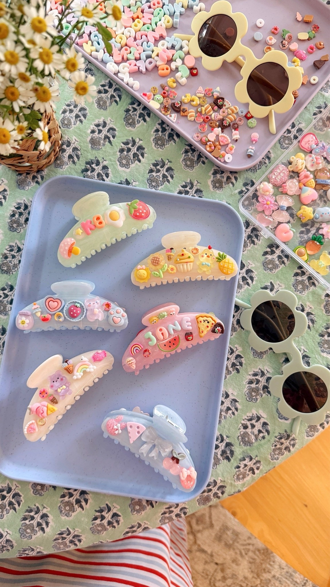 DIY Charm claw clips for tweens

#LTKKids #LTKmomlife