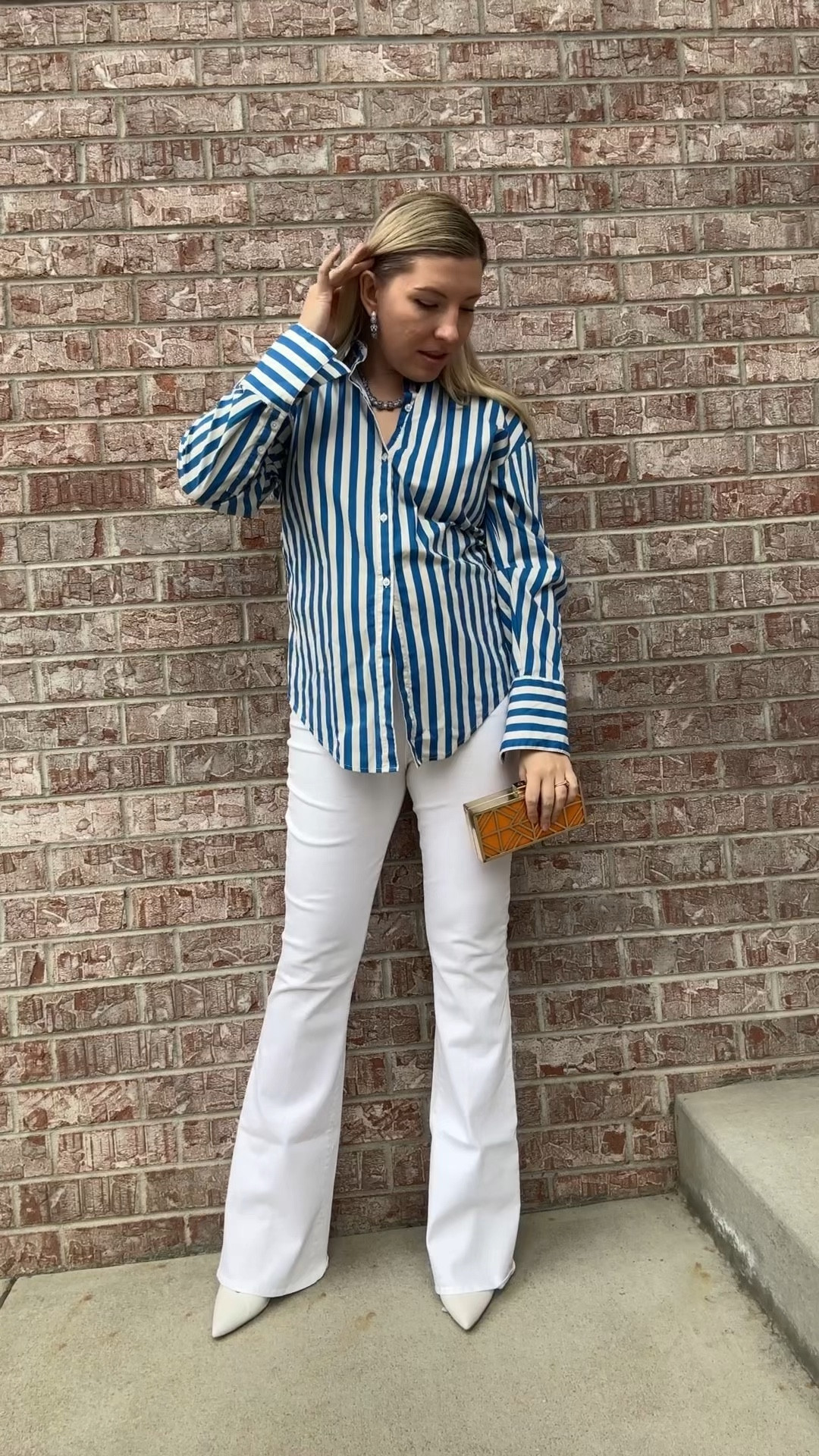 I cannot resist a striped shirt and this one is SO COOL. Available for rent as well- use my link in bio to sign up for Nuuly (and get $30 off) and rent this epic top!

Shirt - Simon Miller (linked)
Jeans - L’agence (similar linked)
Clutch - Tory Burch
Necklace & Earrings - Rocksbox (similar linked)
Shoes - Stuart Weitzman (linked)

Rent this shirt from Nuuly AND get $30 off of your first month when you use my link: https://share.nuuly.com/kat42828

#LTKWatchNow #LTKSeasonal #LTKShoeCrush